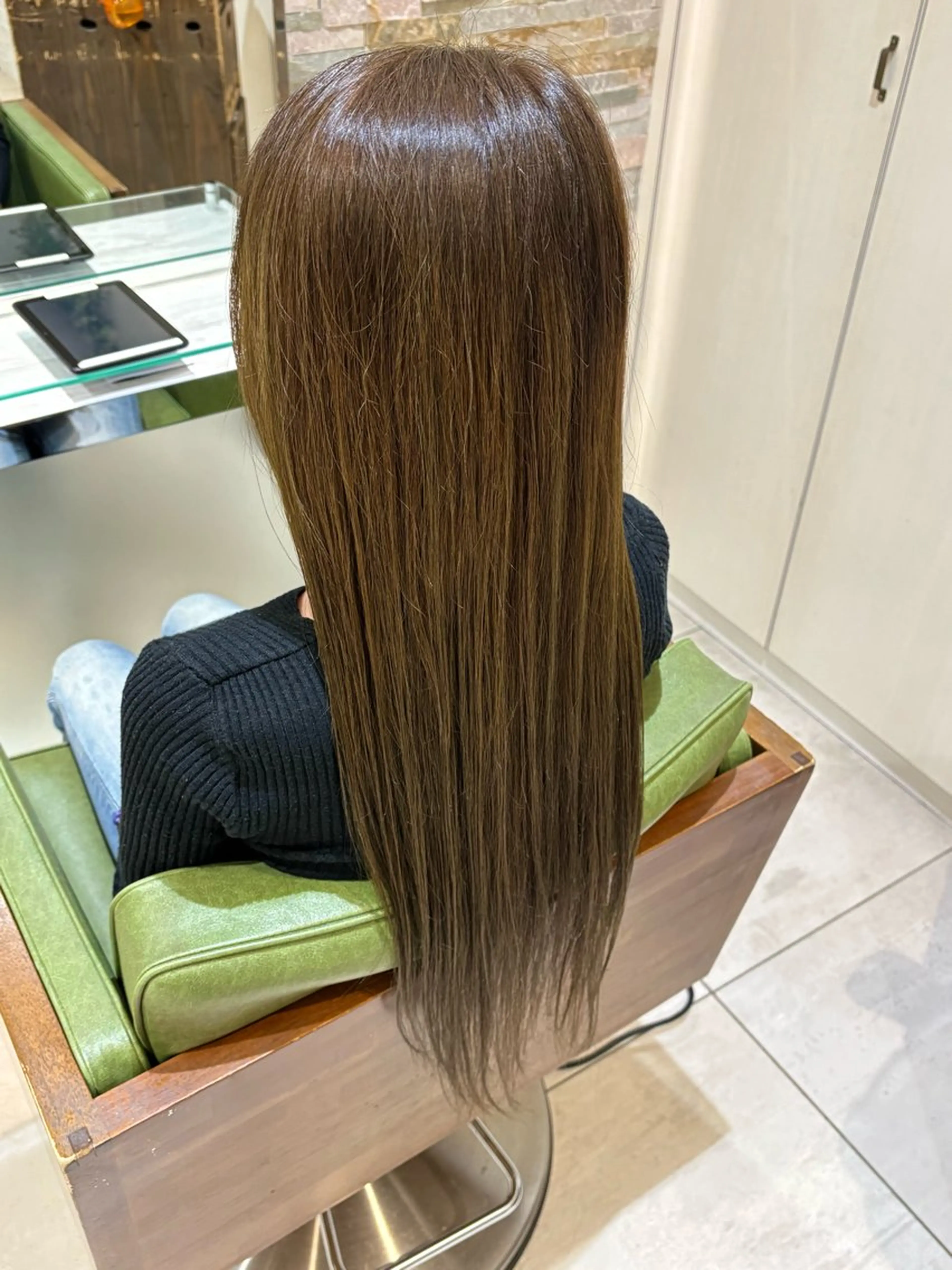 カラー ブラウンカラー グレージュ オリーブグレージュ オリーブグレー ヘアカラー 関根 莉杏のヘアスタイル
