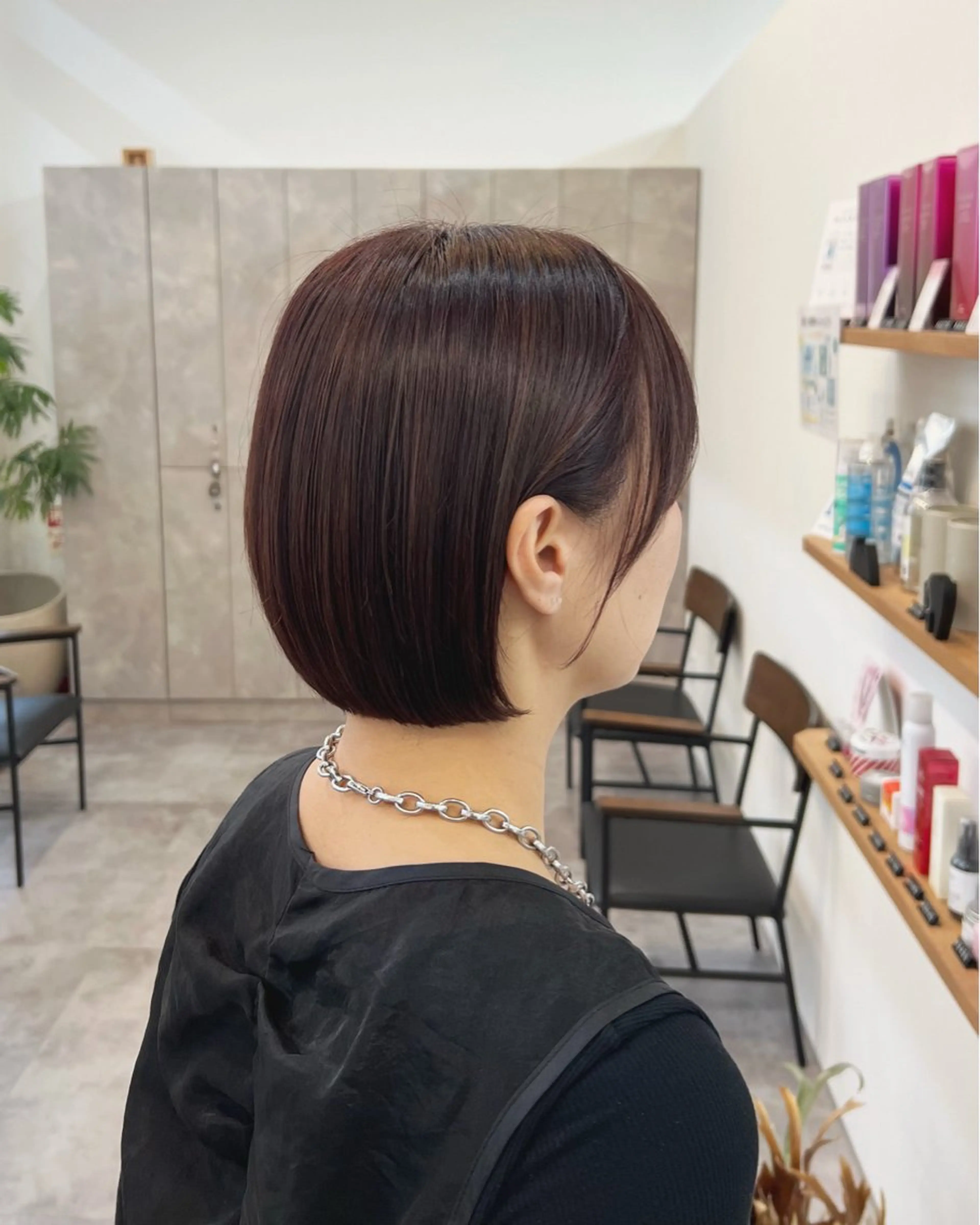 ショート カラー ボルドーカラー ボブ カット ヘアカラー トリートメント ✨NOMAD印西✨ 黒川勇輝のヘアスタイル