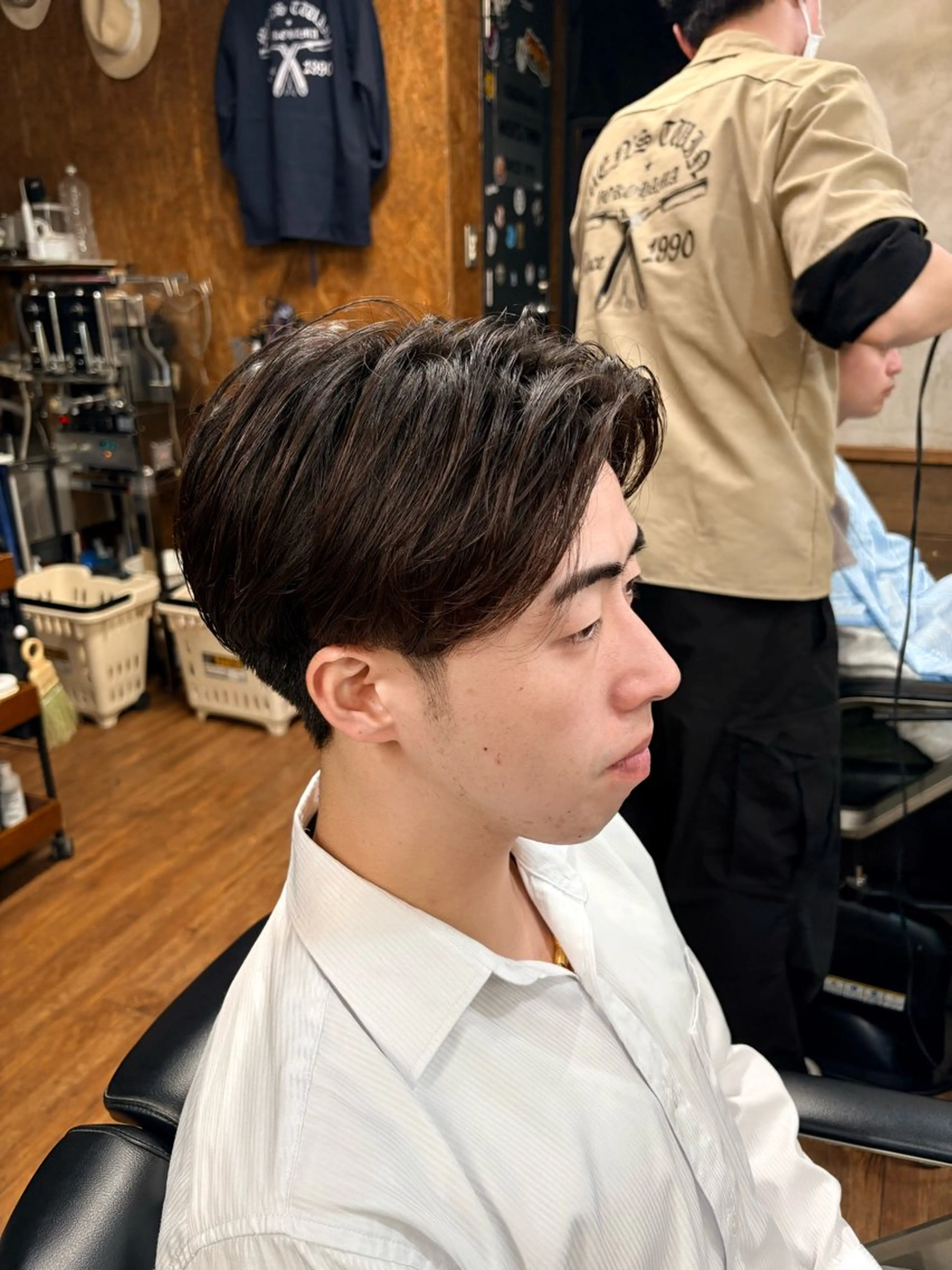 ショート メンズ センターパート 刈り上げ ヤマシタマサキ /メンズカットモデルのヘアスタイル