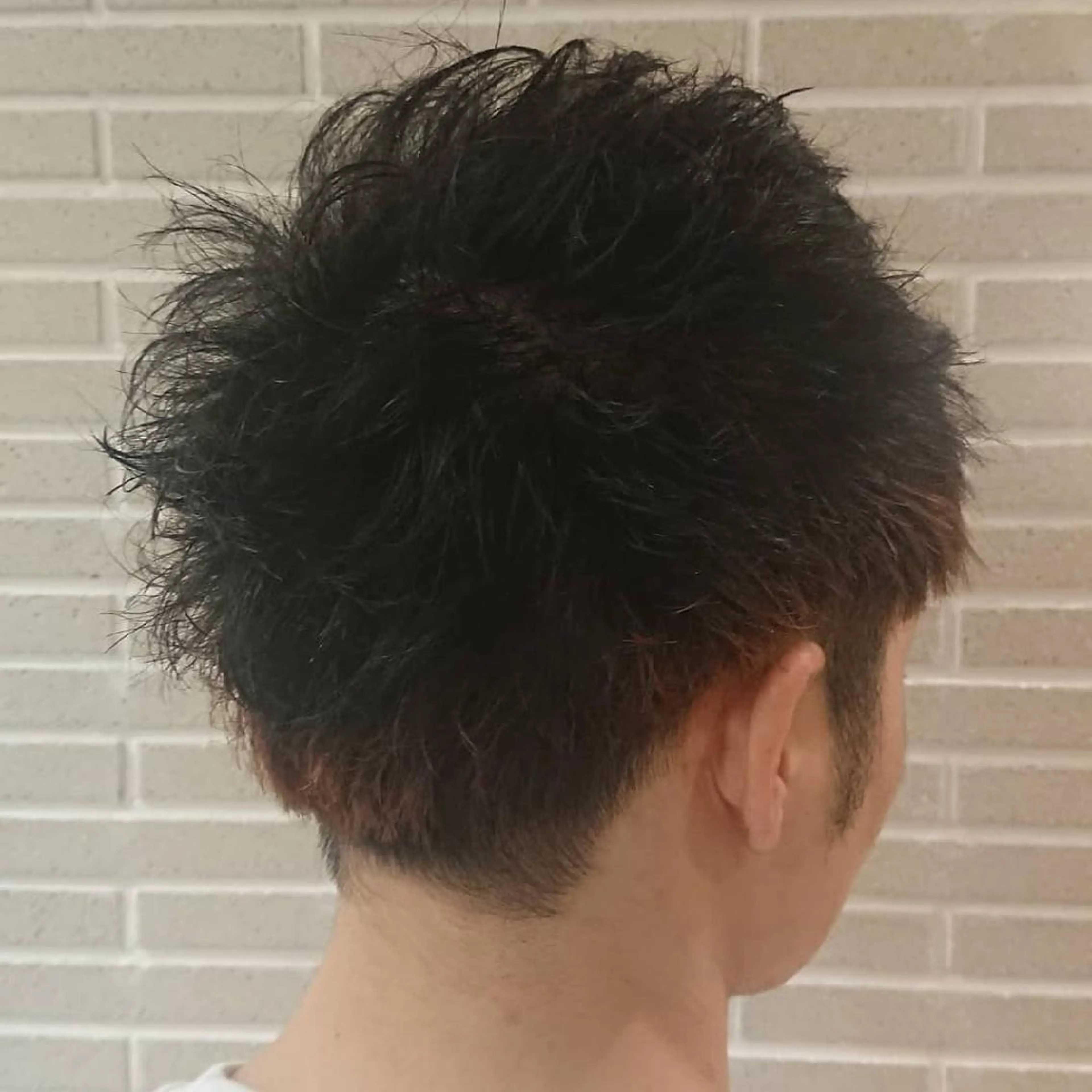 メンズ カラー アップバング メンズブリーチ マッシュ メンズパーマ ブリーチ カット ヘアカラー ブリーチ/ヘアケア/ 艶髪/イギチハルのヘアスタイル