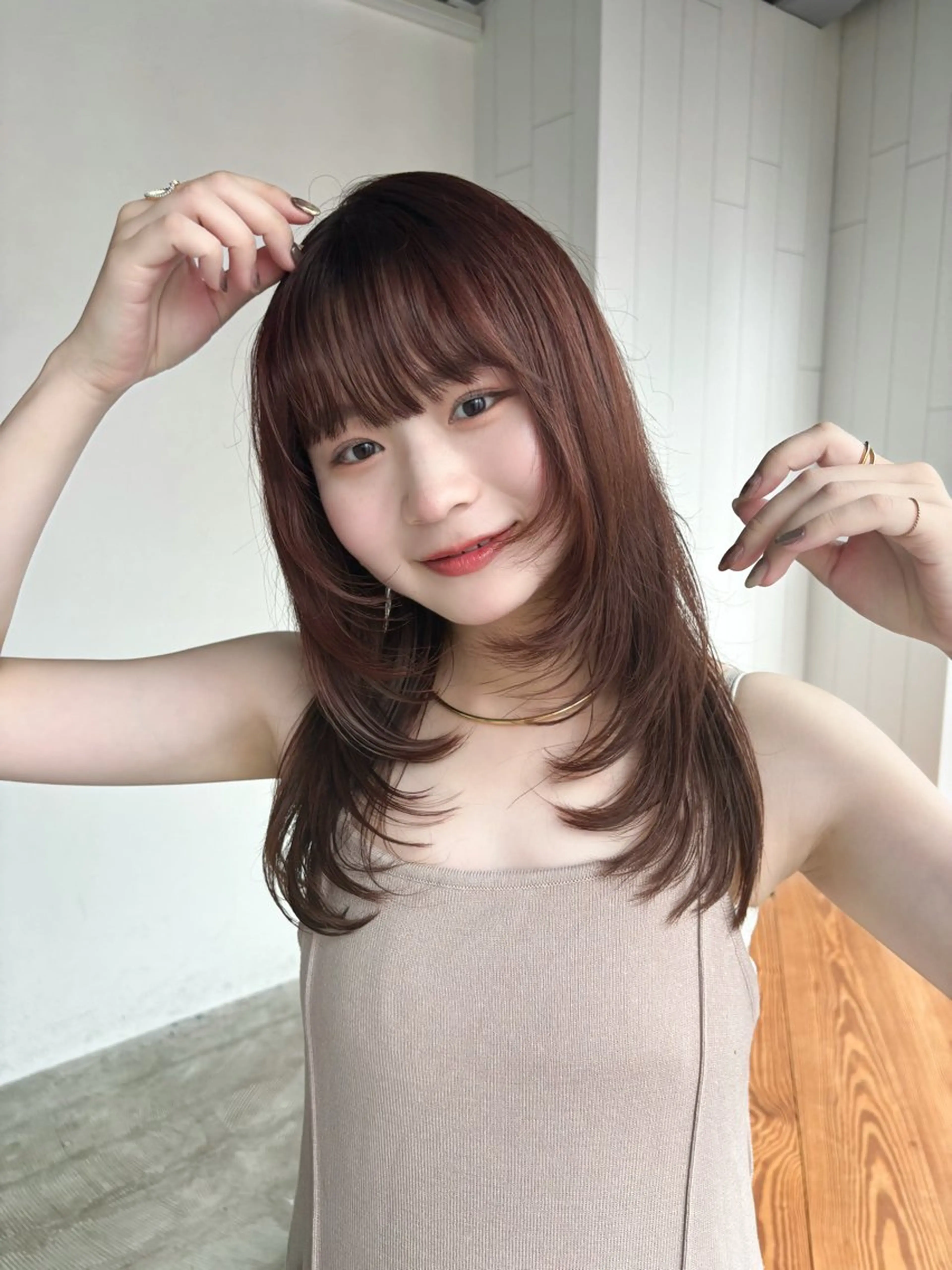 ロング レイヤーカット 🤍yura🤍池袋 レイヤー似合わせのヘアスタイル