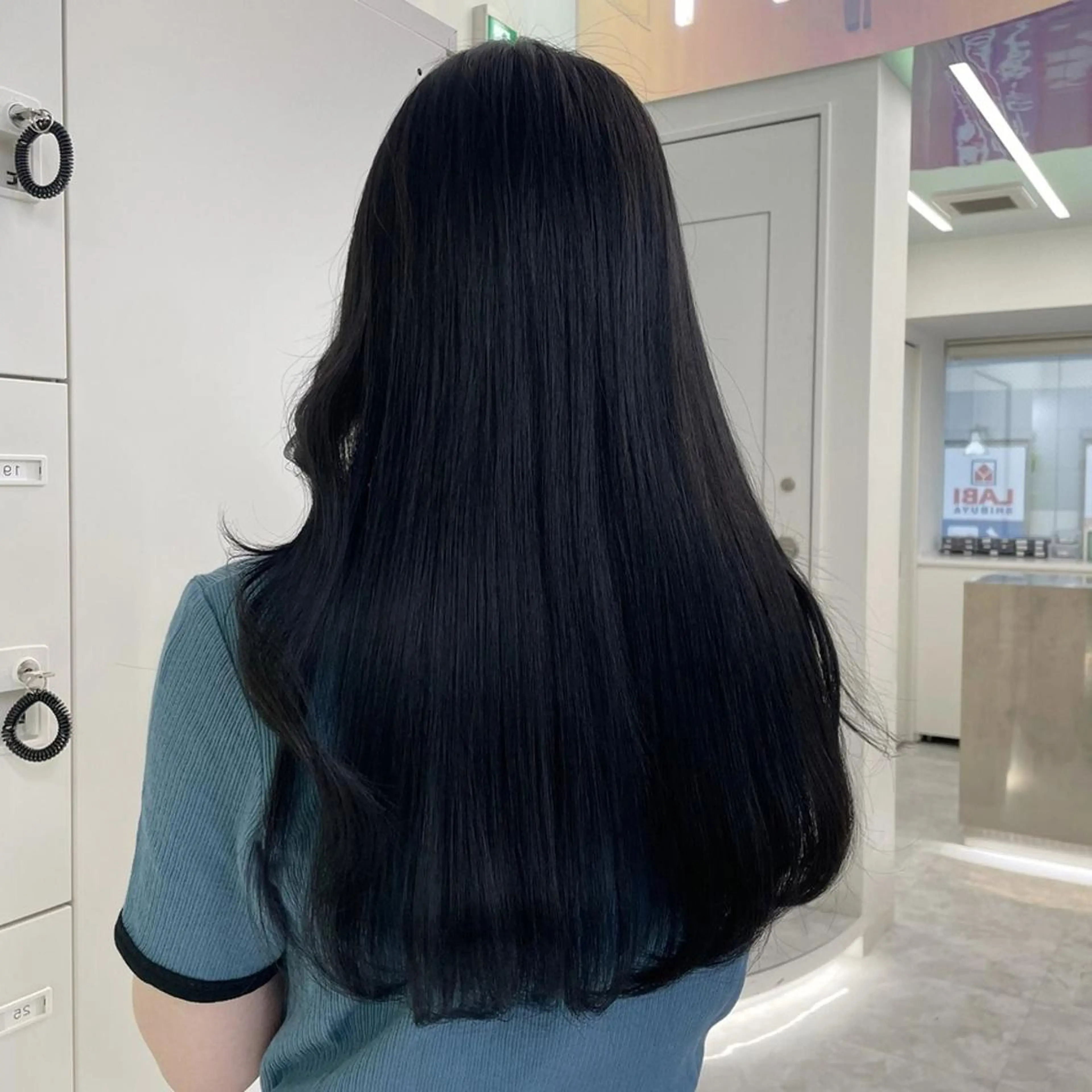 カラー カット ヘアカラー トリートメント ヘッドスパ ヘアセット 🩶透髪×モテ髪🩶 池袋SHE🏹🩶のヘアスタイル