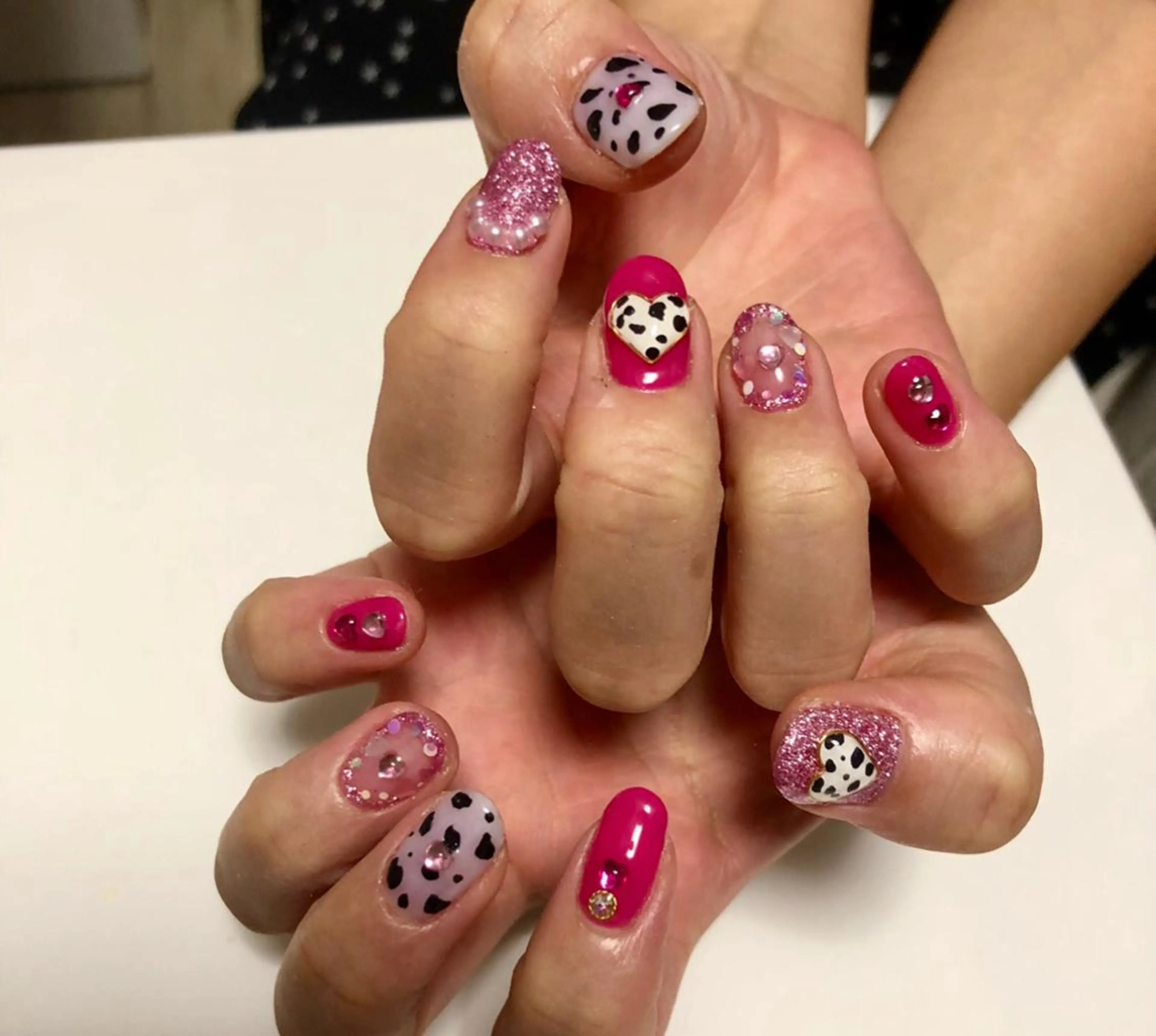 ネイル ガーリー ハンドネイル Minami 🍓のネイルデザイン