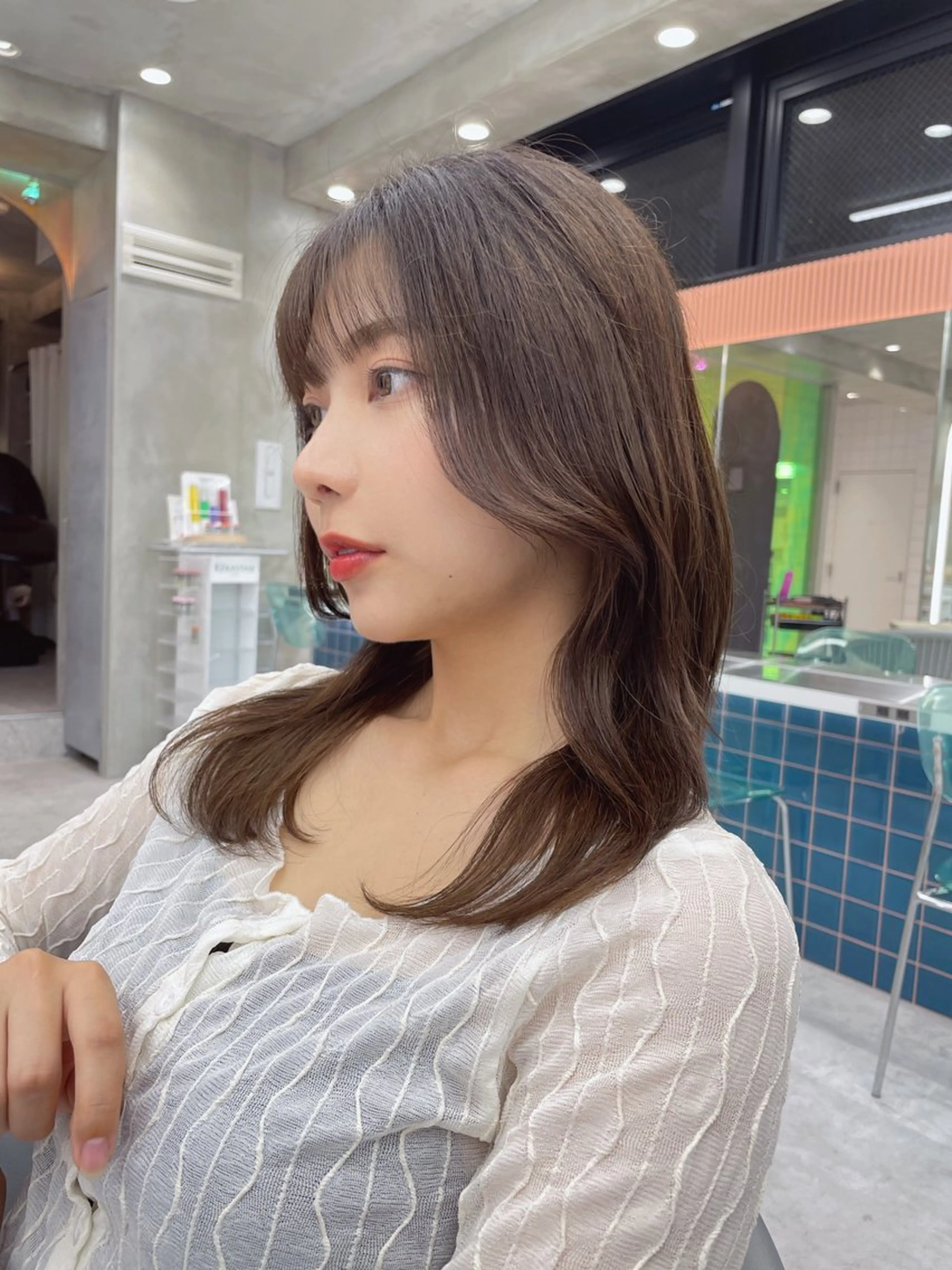 セミロング カット ヘアカラー トリートメント 💎韓国レイヤー/ 髪質改善💎武村侑哉のヘアスタイル