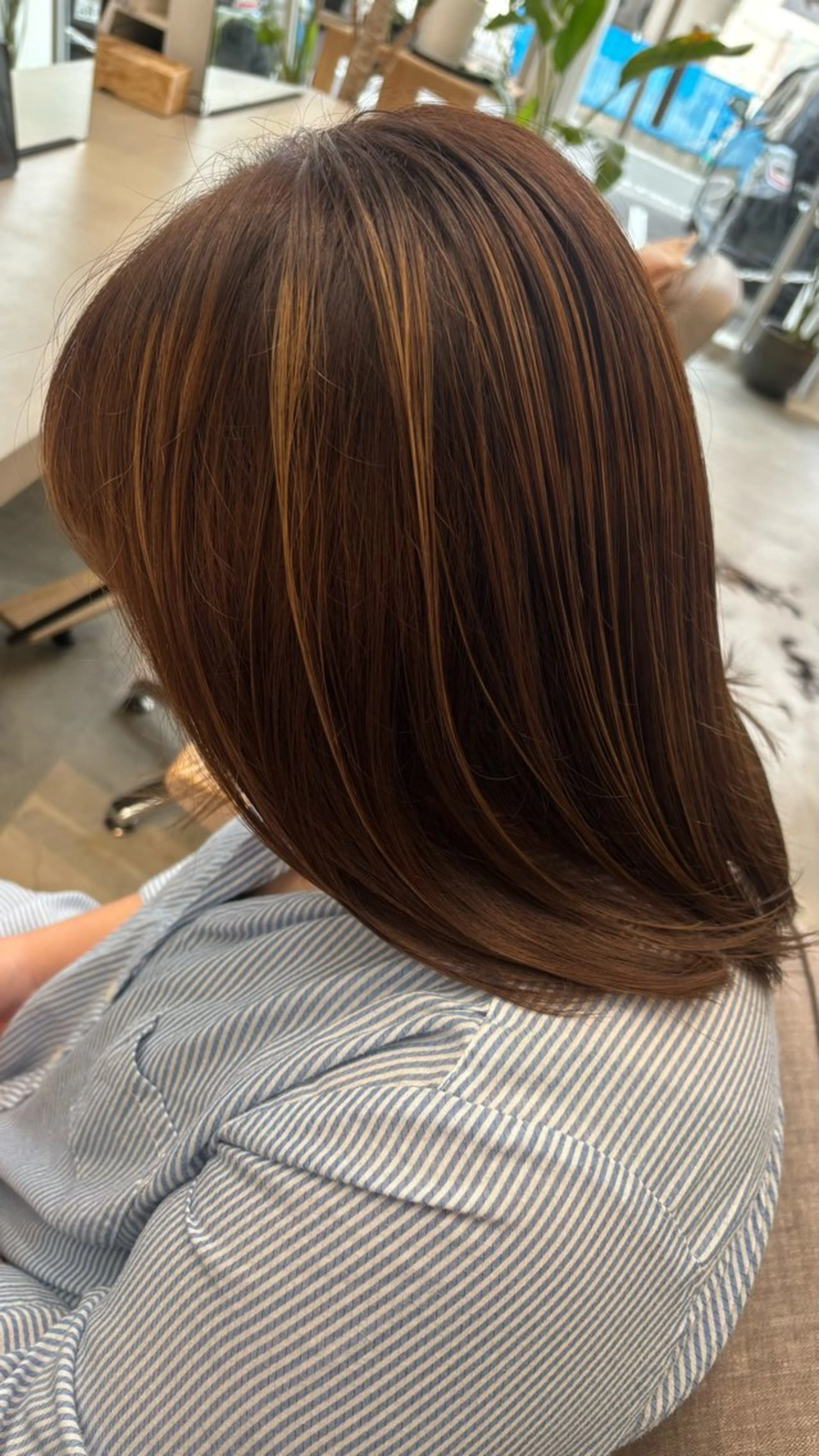 カラー ハイライトカラー TEMIL HAIR 彩香のヘアスタイル