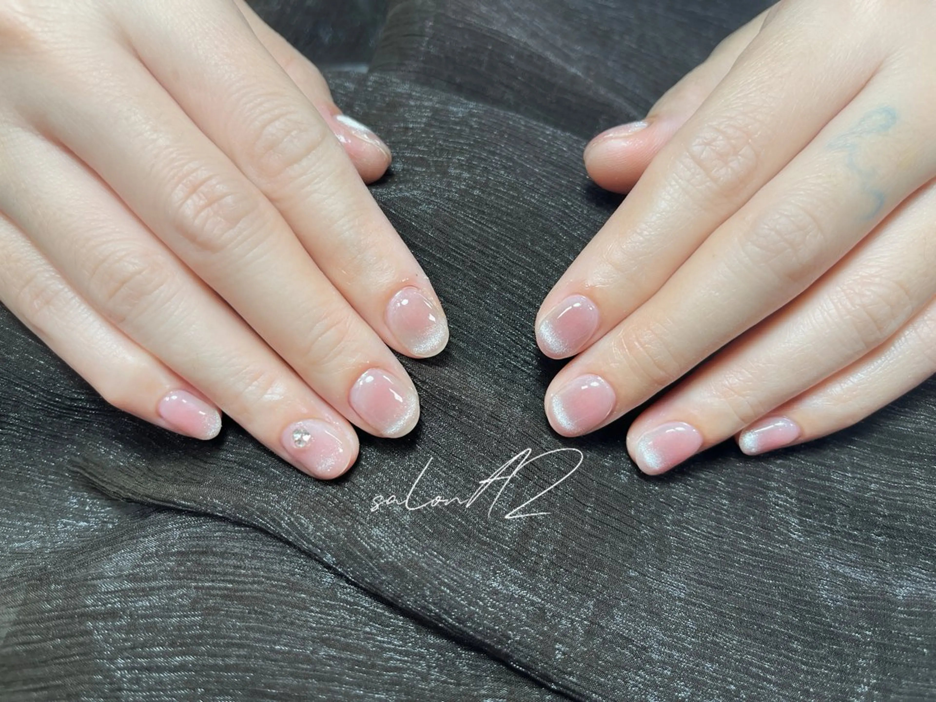 ネイル チークネイル マグネットネイル ハンドネイル salon AZのネイルデザイン