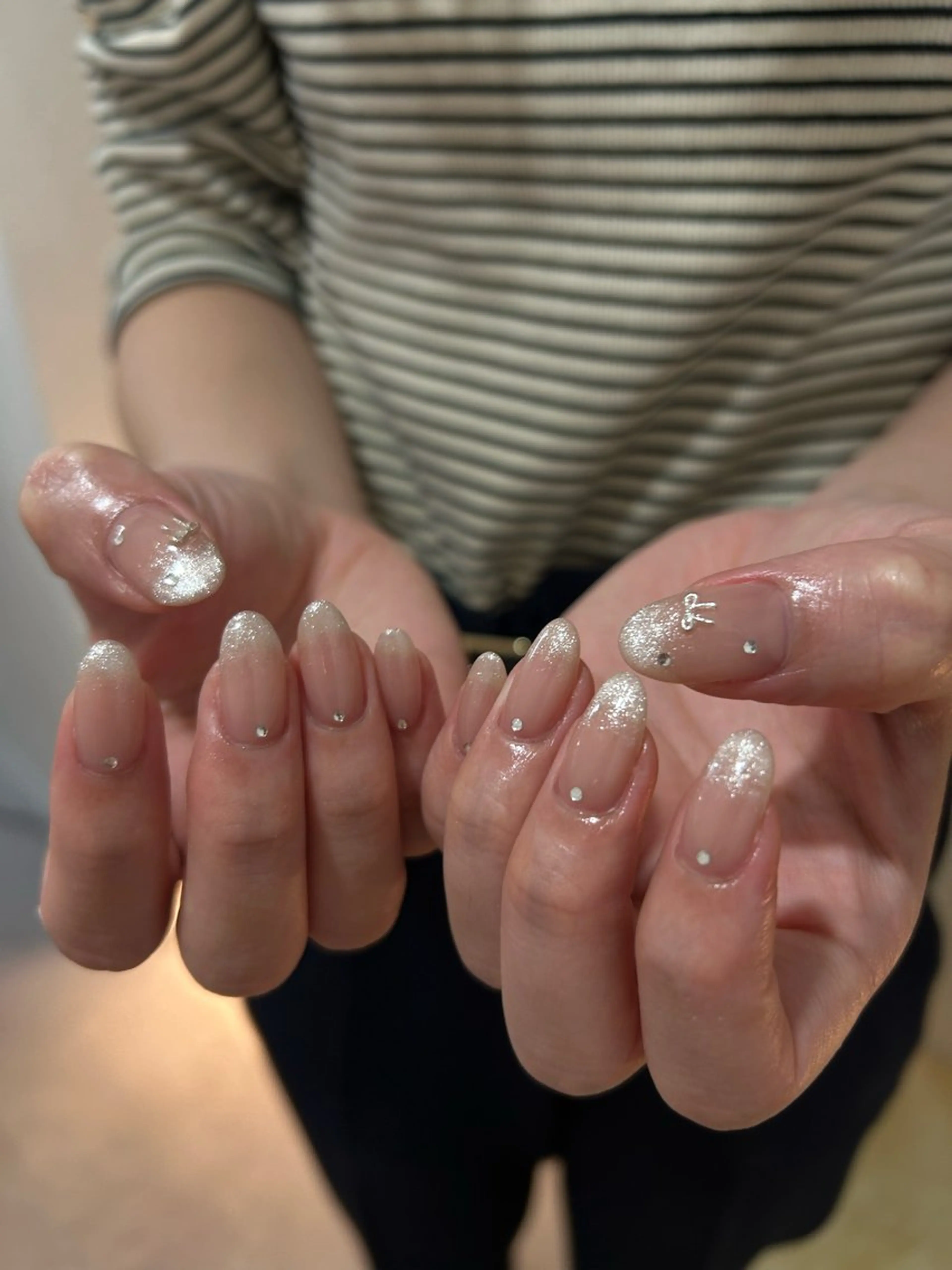 ネイル ハンドネイル repos yoshitomeのネイルデザイン