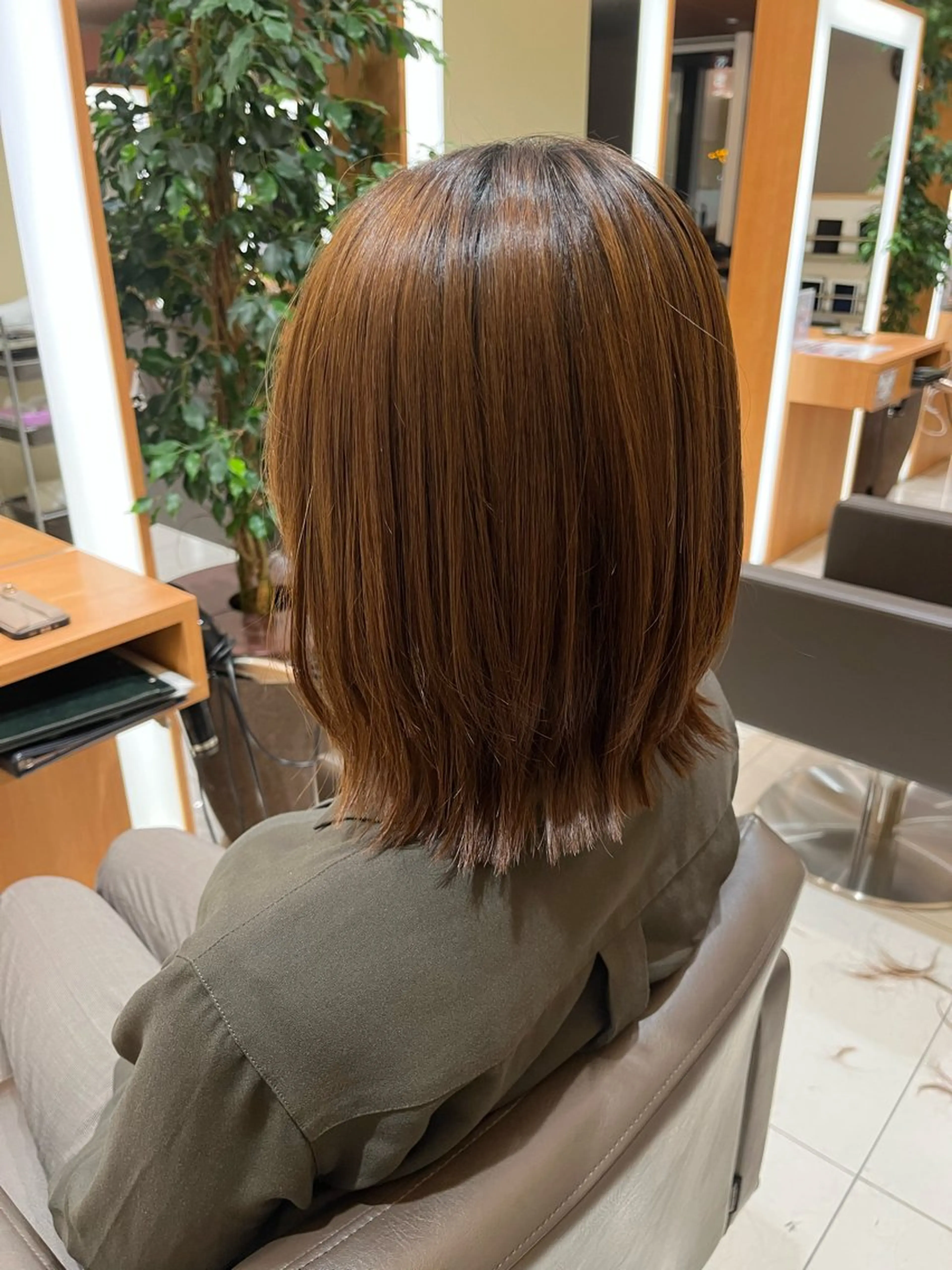 ミディアム ボブレイヤー ボブ レイヤーカット 五十嵐 眞子のヘアスタイル