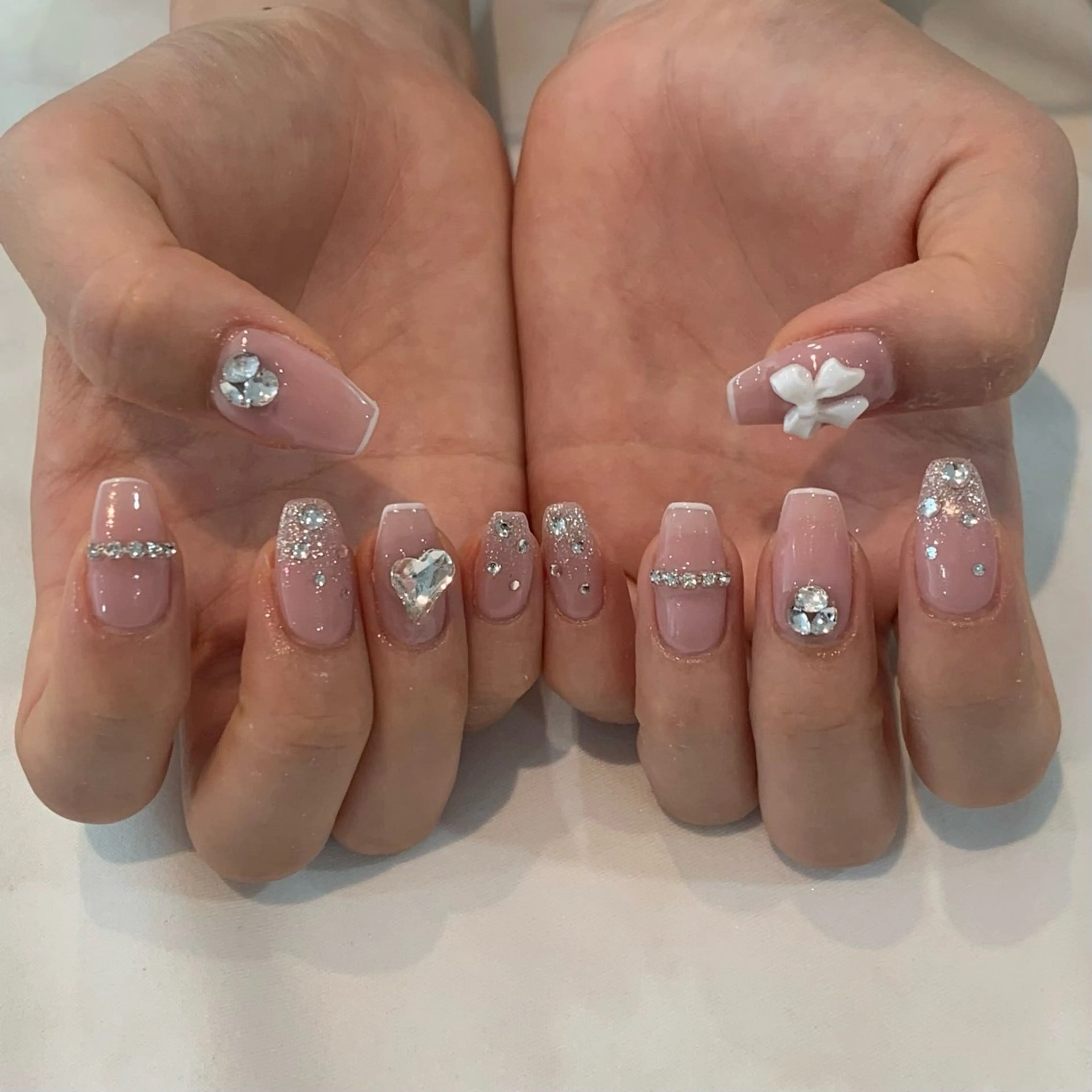 ネイル ハンドネイル . Natsumiのネイルデザイン