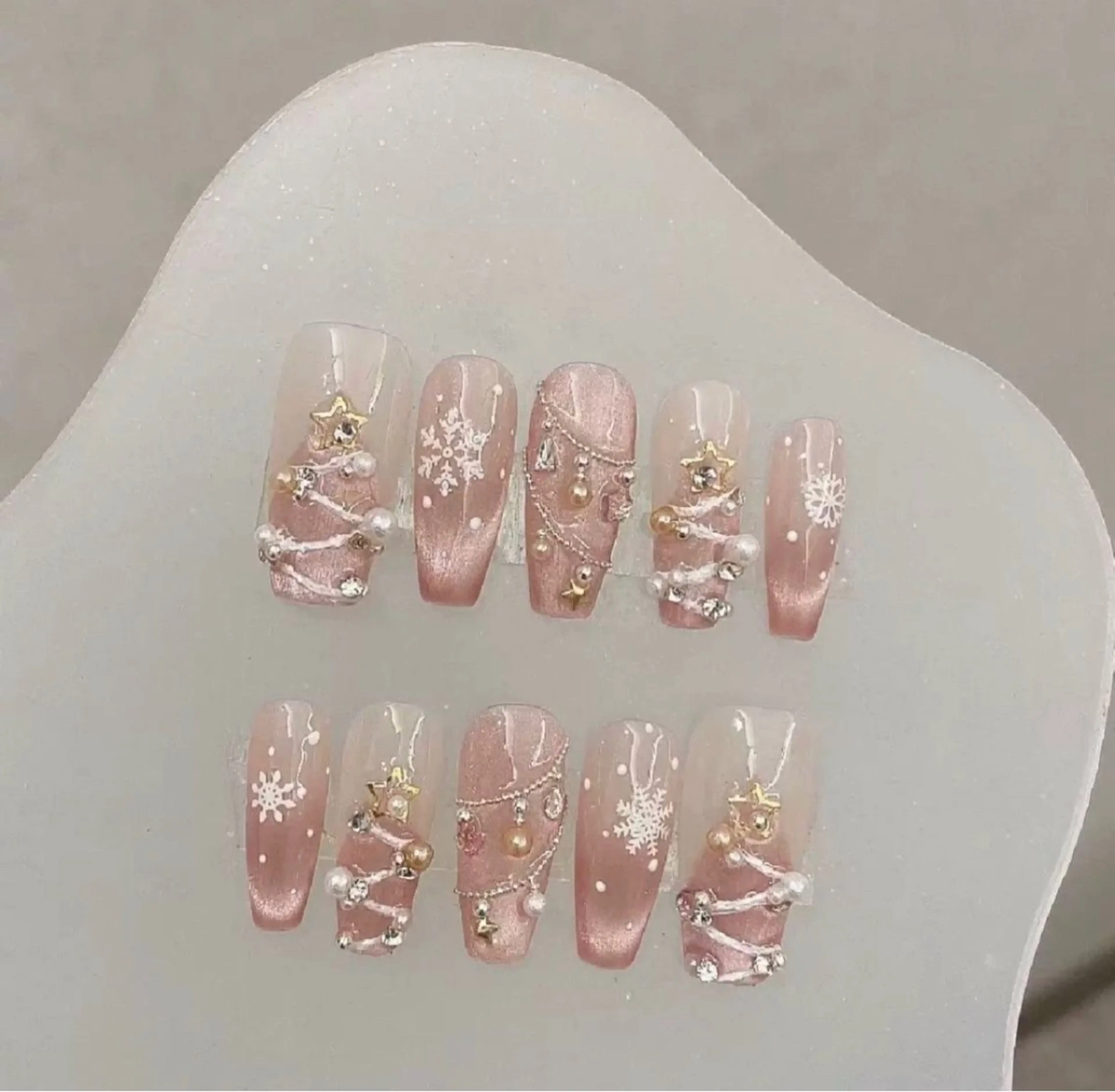 ネイル mionail 難波店のネイルデザイン