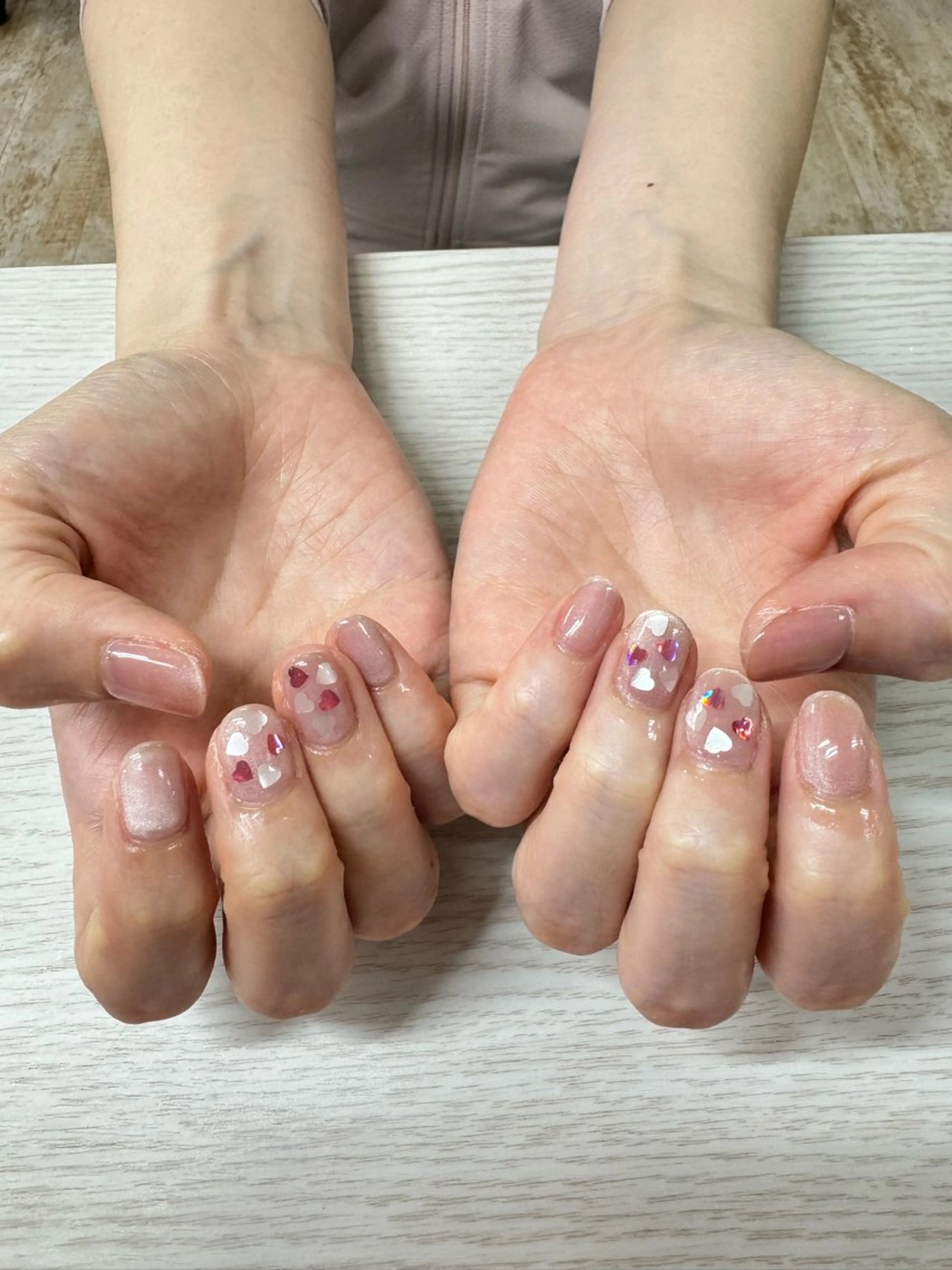 ネイル ハート マグネットネイル VENUSBELT 杏のネイルデザイン