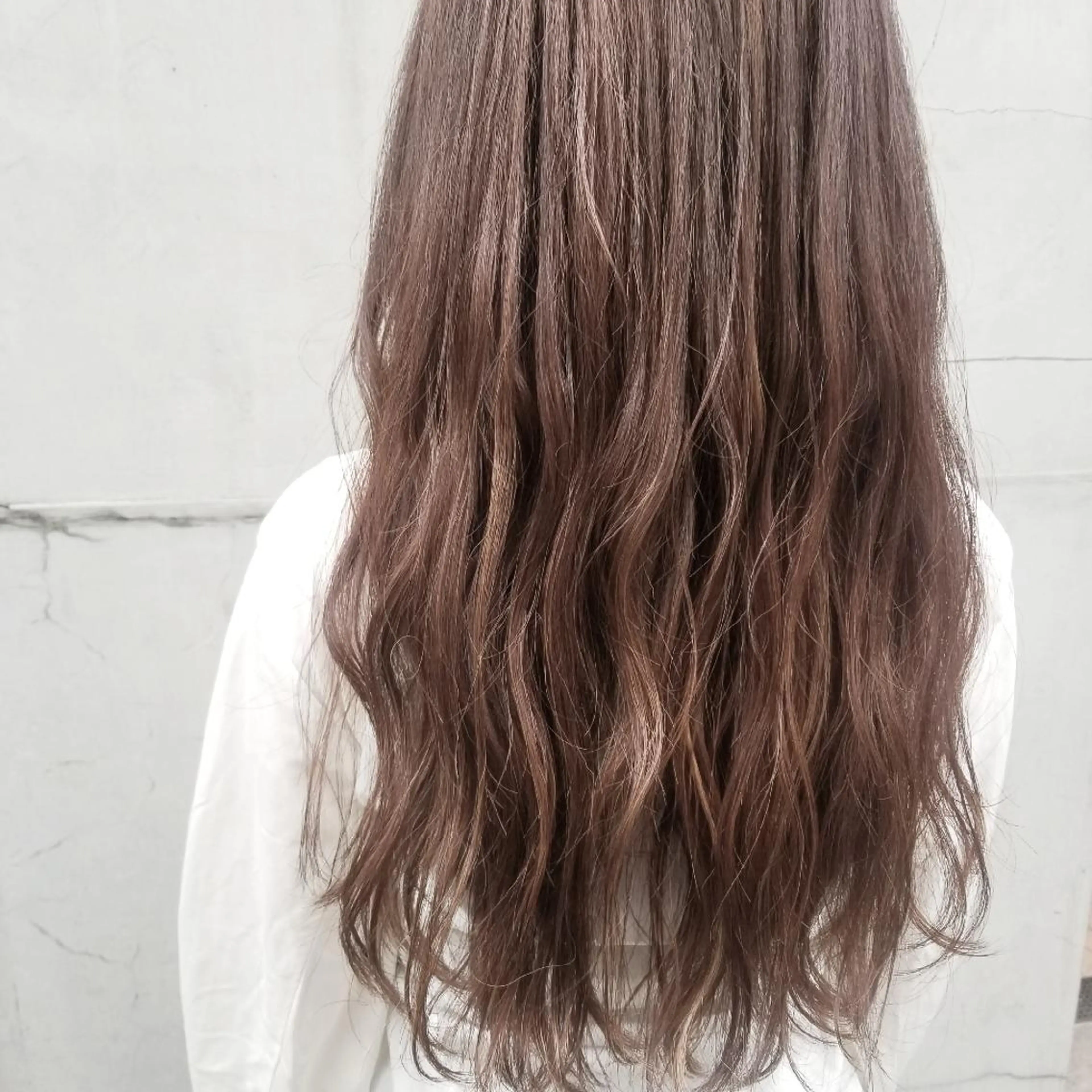 ロング カラー カット ヘアカラー トリートメント 英語ok sohee ソヒ 305号室のヘアスタイル