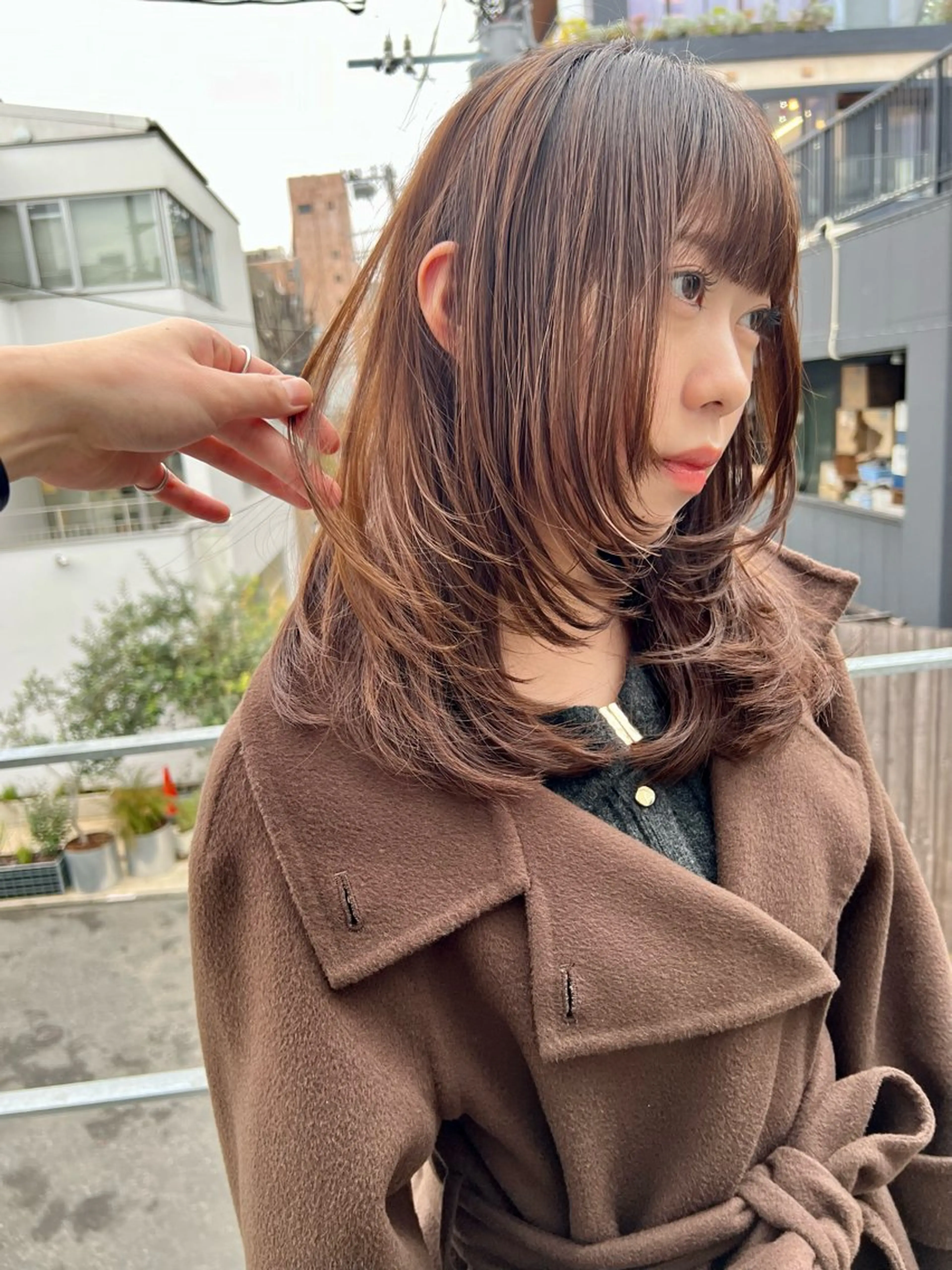 ミディアム レイヤーカット カット sakoda shunkiのヘアスタイル