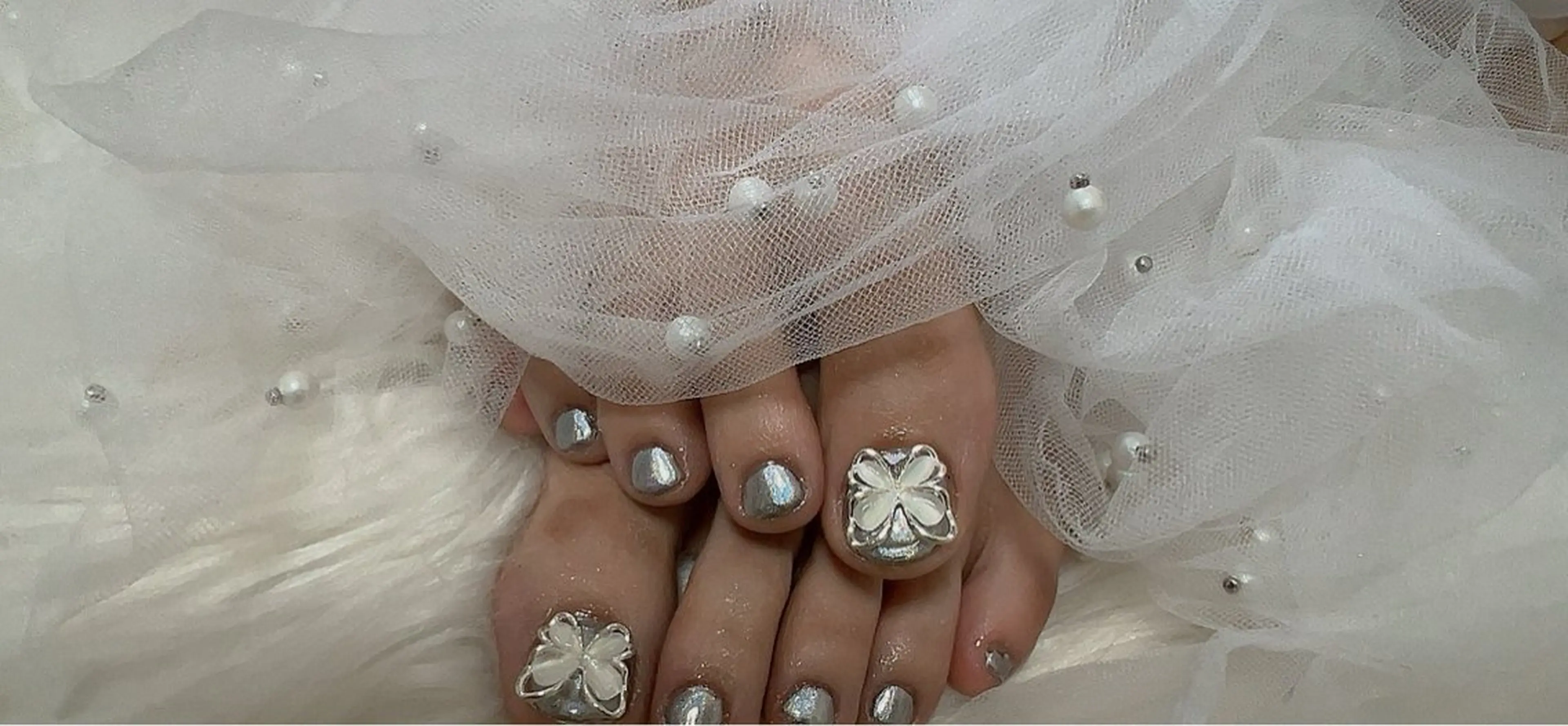 ネイル フットネイル Ruana Nailのネイルデザイン