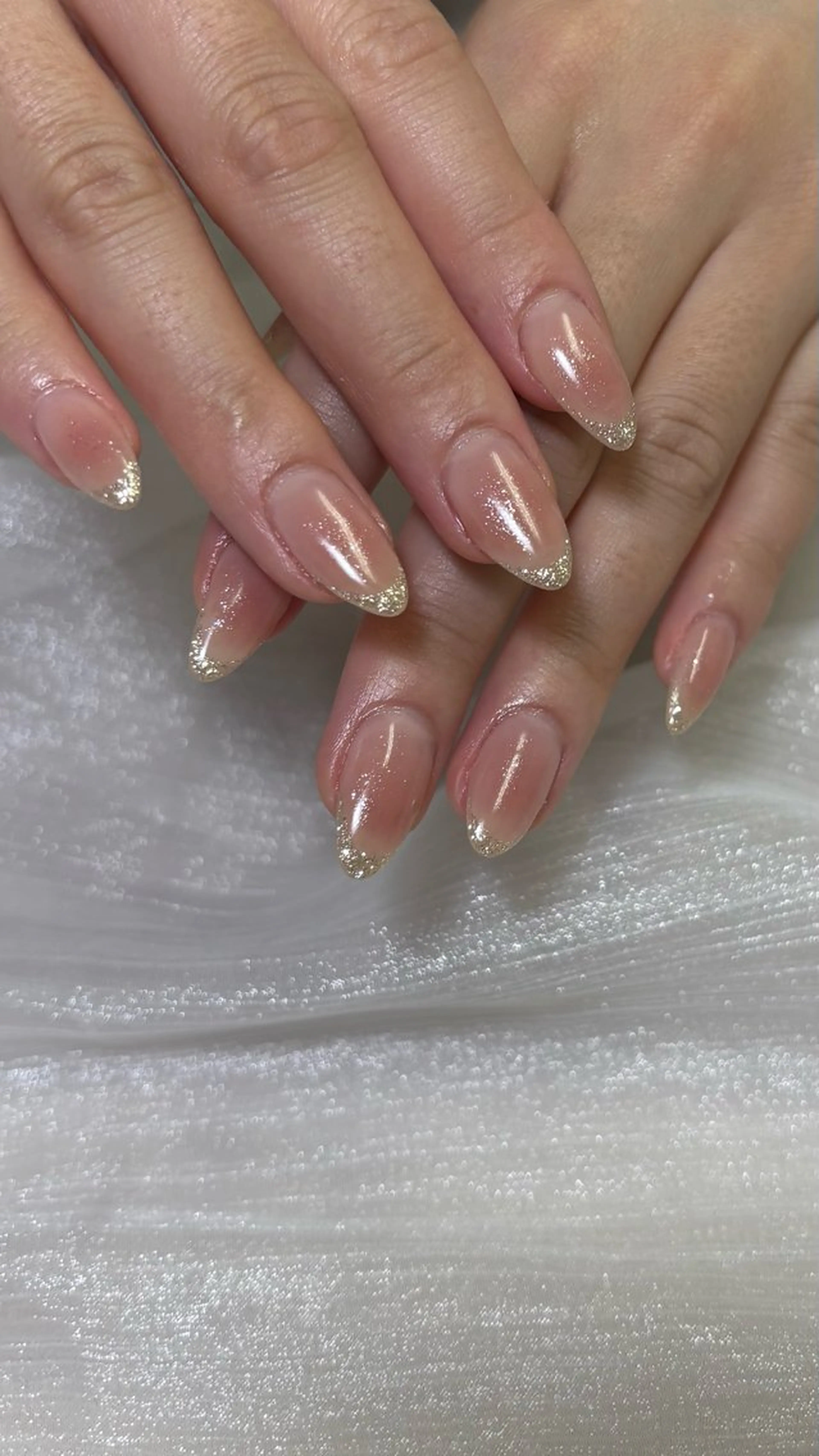 セミロング ハンドネイル amuu/ knnのネイルデザイン