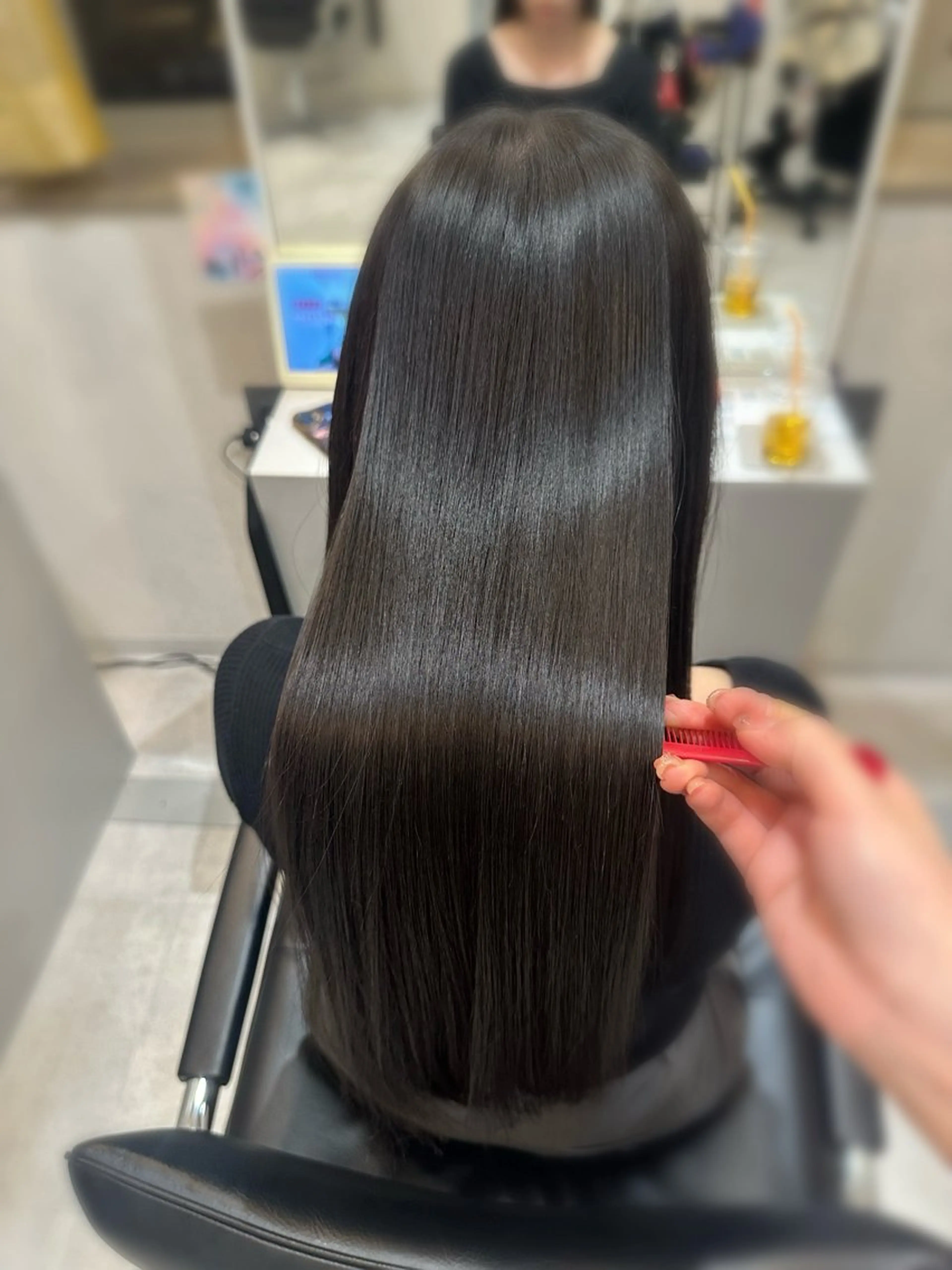 ロング カット 縮毛矯正 中韓🇨🇳🇰🇷 トレンド＆髪質改善のヘアスタイル