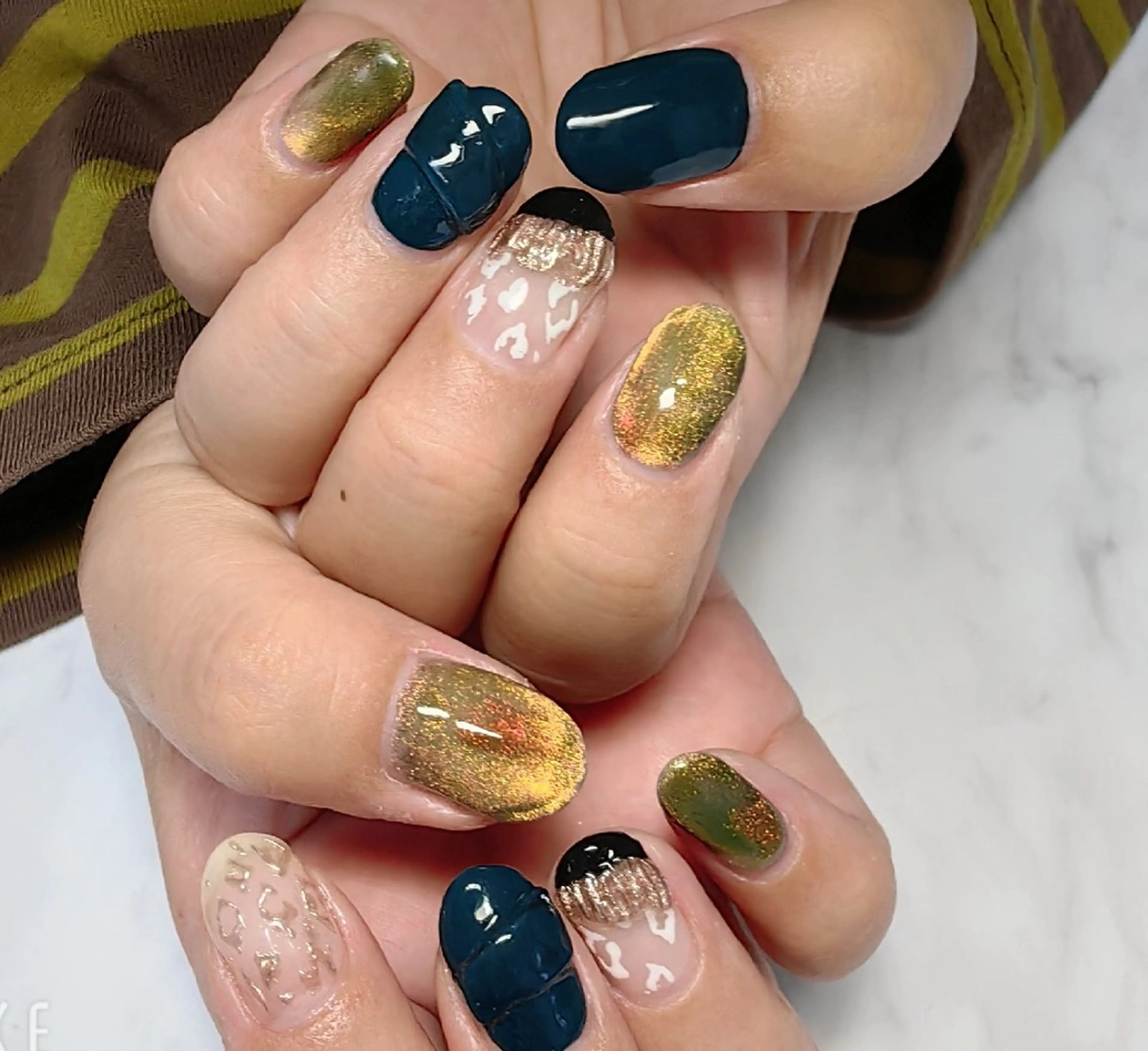 ネイル マグネットネイル reve あやののネイルデザイン