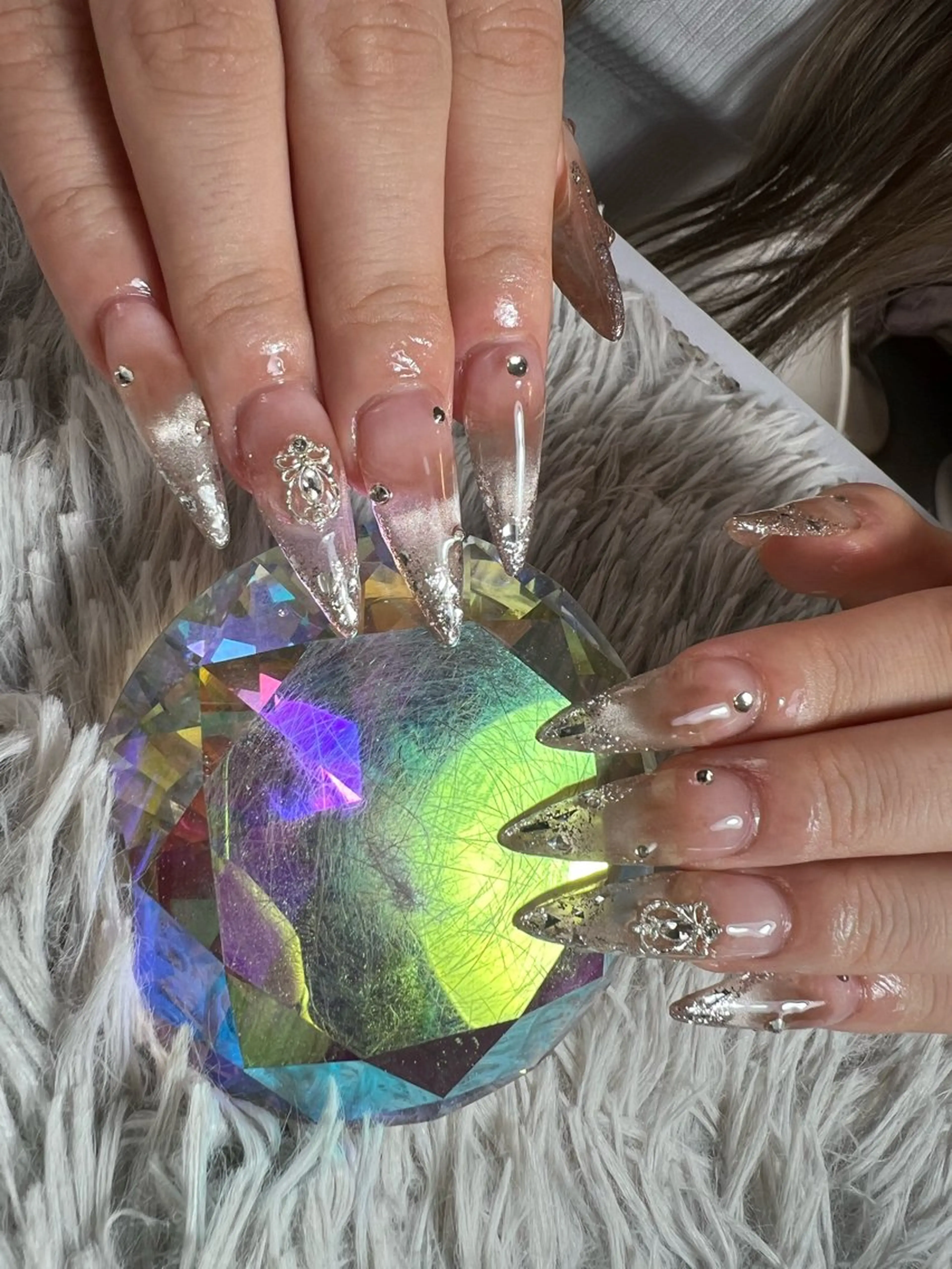 ネイル チークネイル クリアネイル マグネットネイル スカルプネイル ハンドネイル シェヌネイル JURAのネイルデザイン
