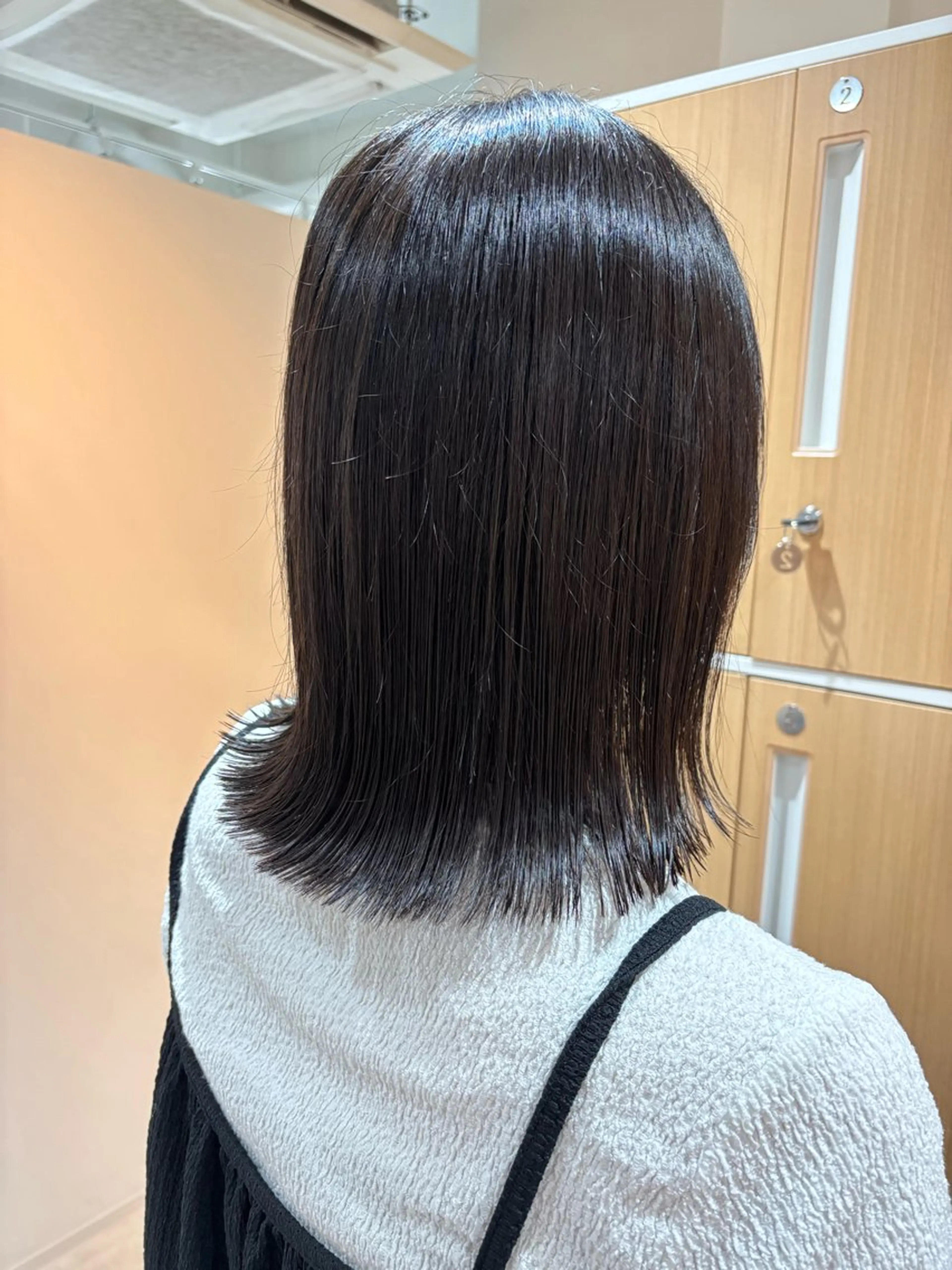 ミディアム カラー パーマ ボブ 外ハネヘア 🤍美髪縮毛/髪質 改善/池上夏凜🤍のヘアスタイル