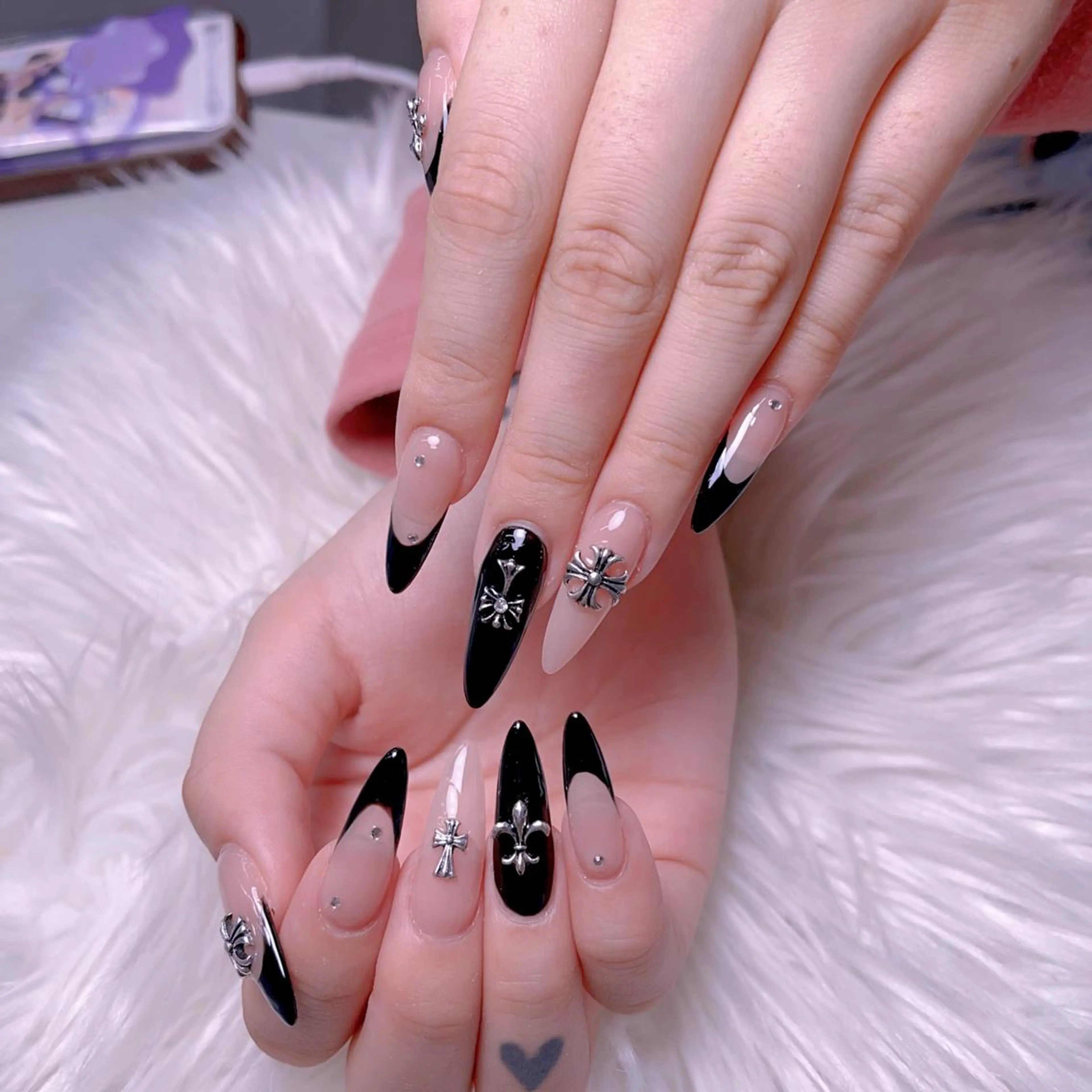 メンズ ネイル For U nail スカルプ専門店のネイルデザイン