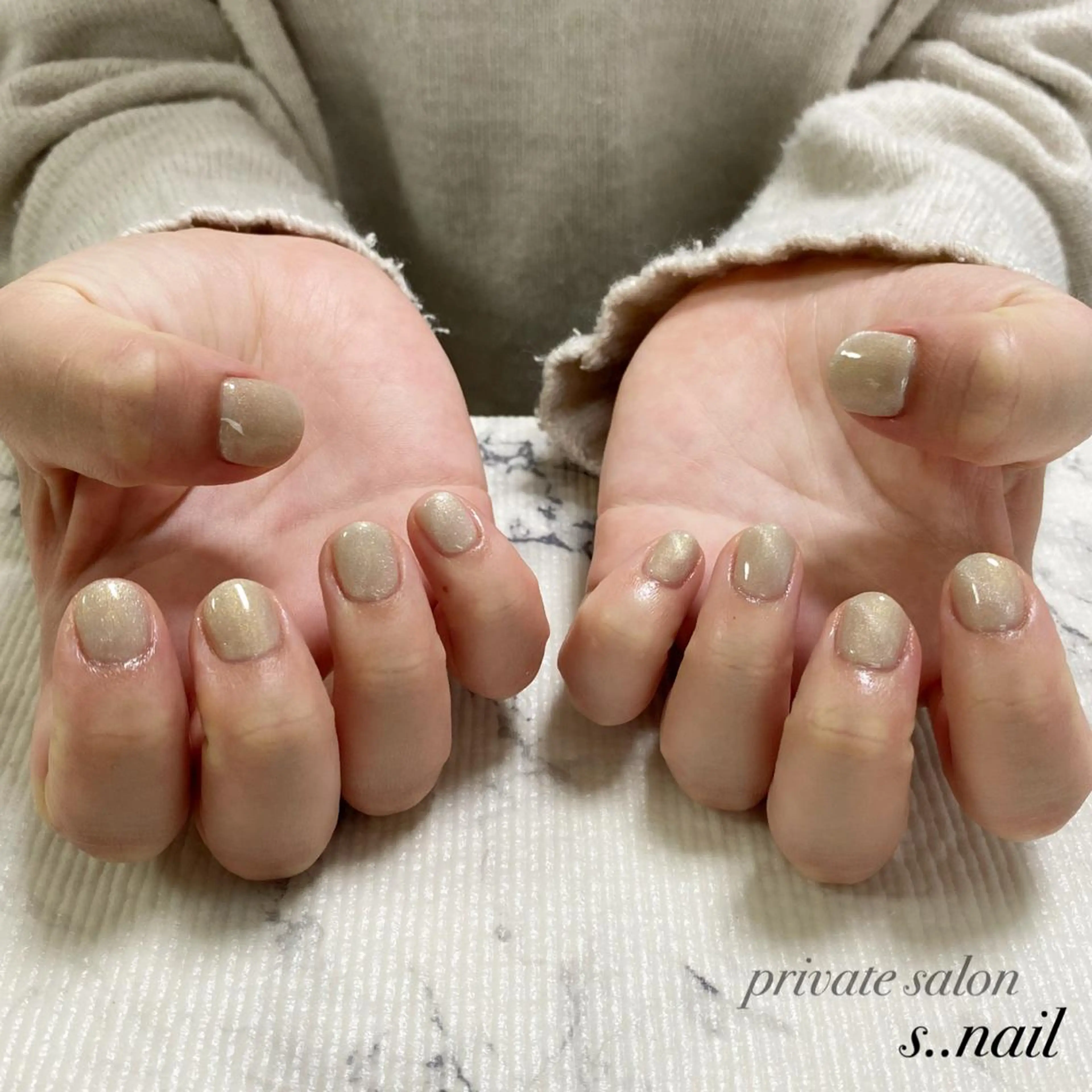 ネイル ジェルネイル ラメ(グリッター) マグネットネイル ハンドネイル フットネイル s..nail / MORITAのネイルデザイン