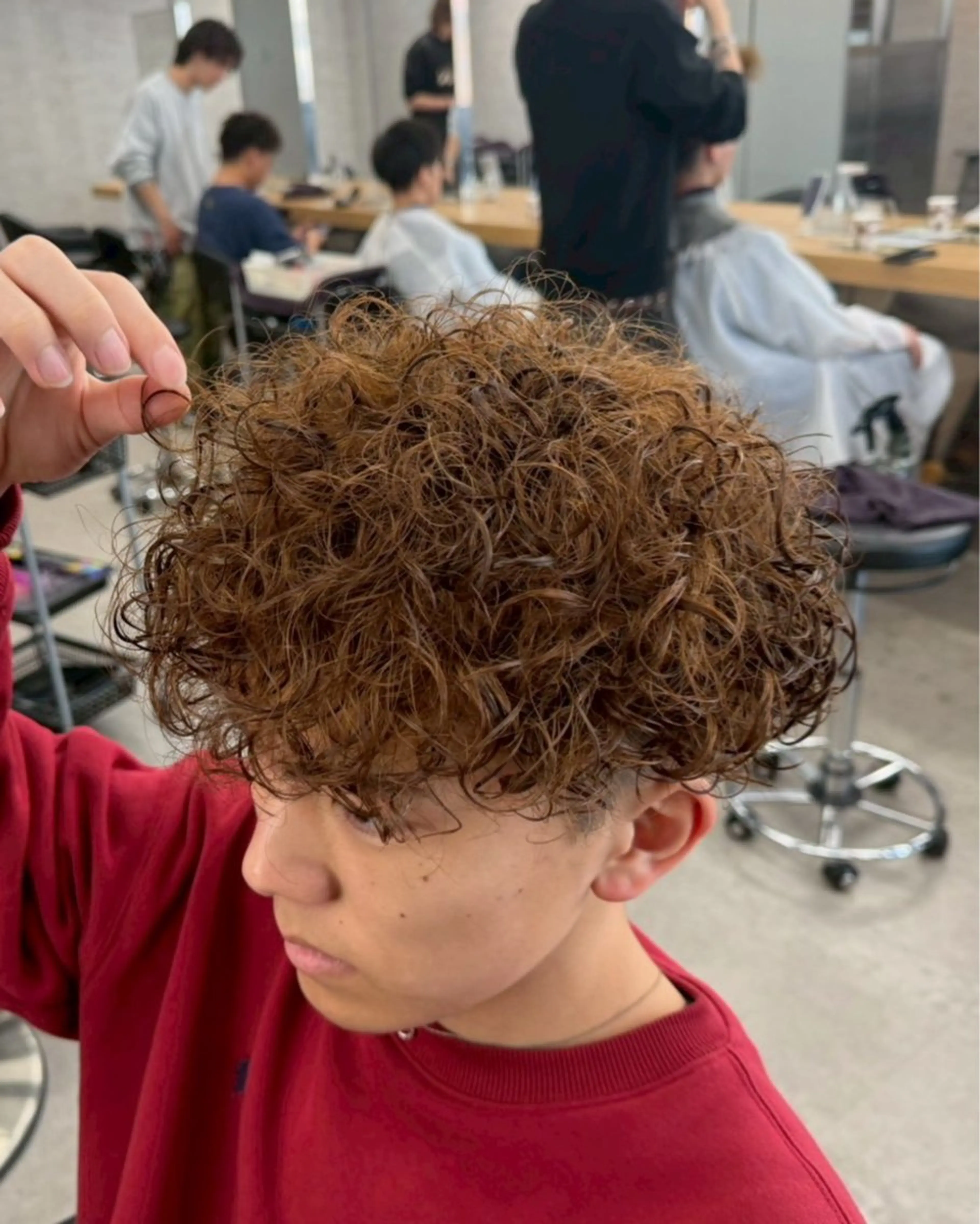 カラー パーマ メンズ 塩原 佑弦のヘアスタイル