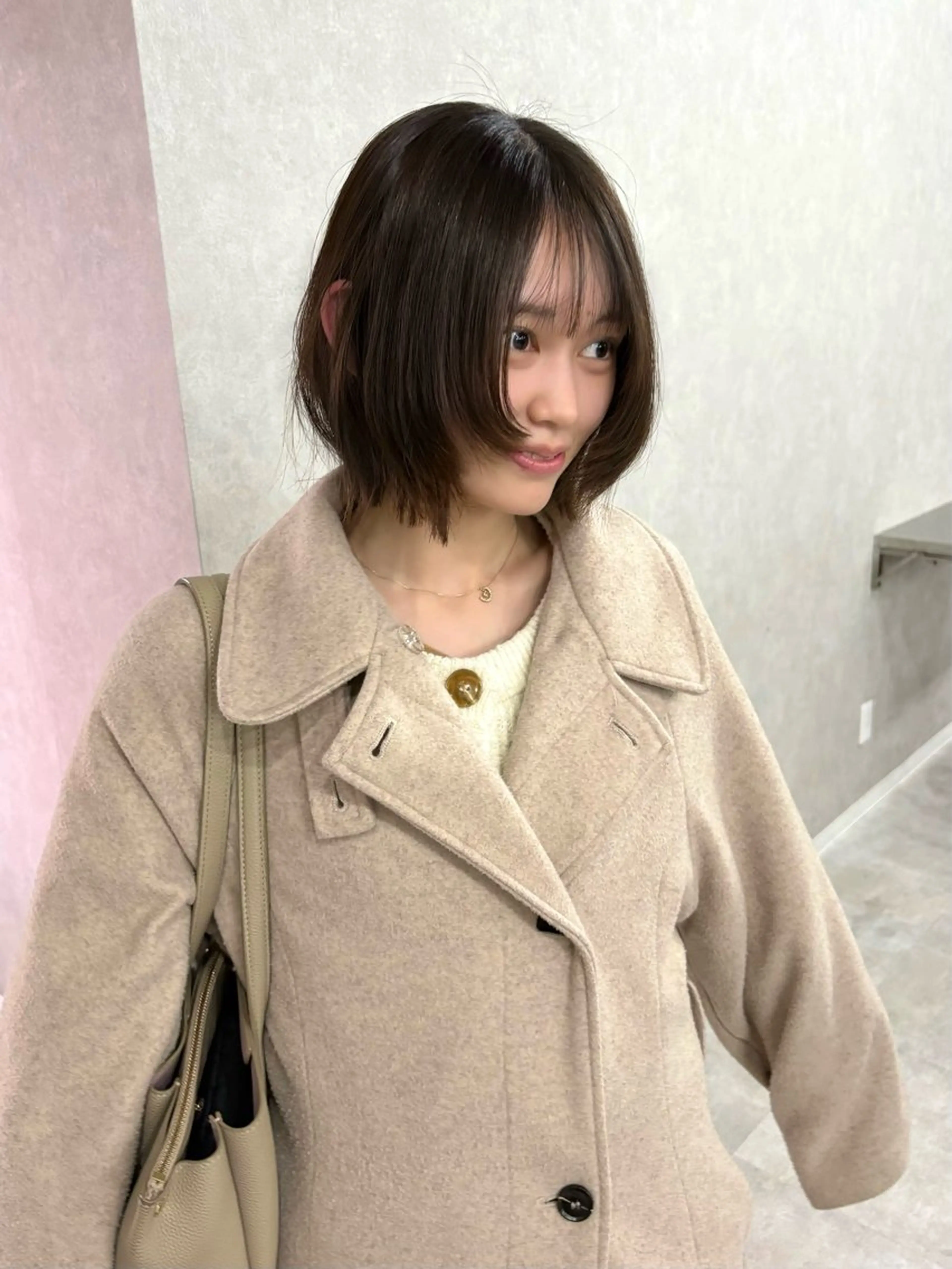 ショート カラー レイヤーカット カット ヘアカラー 盛れる顔まわり✨🎀 レイヤー別所好葉のヘアスタイル