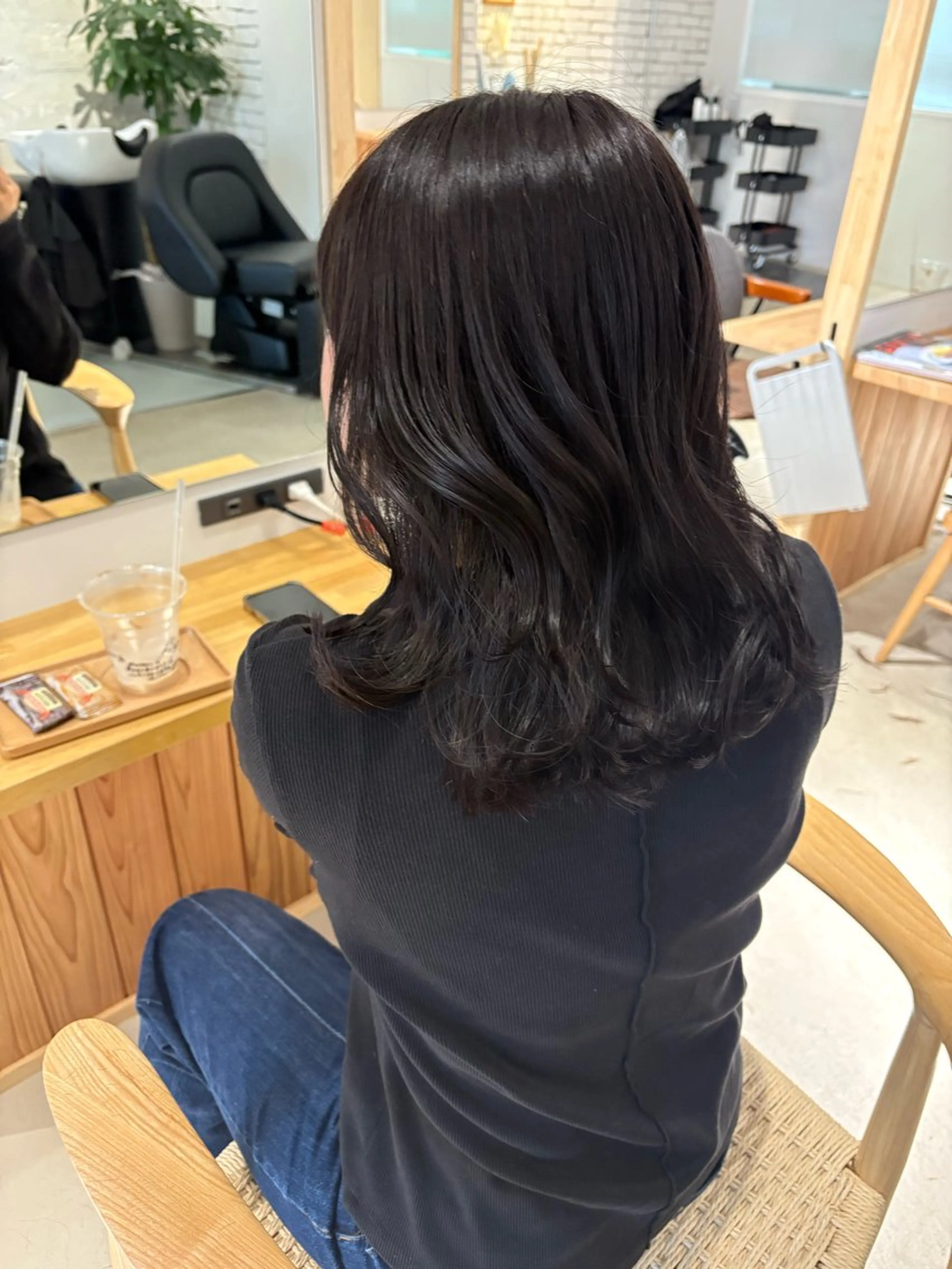 ミディアム カラー ラベンダーカラー Yui⭐️ 透け感カラーのヘアスタイル