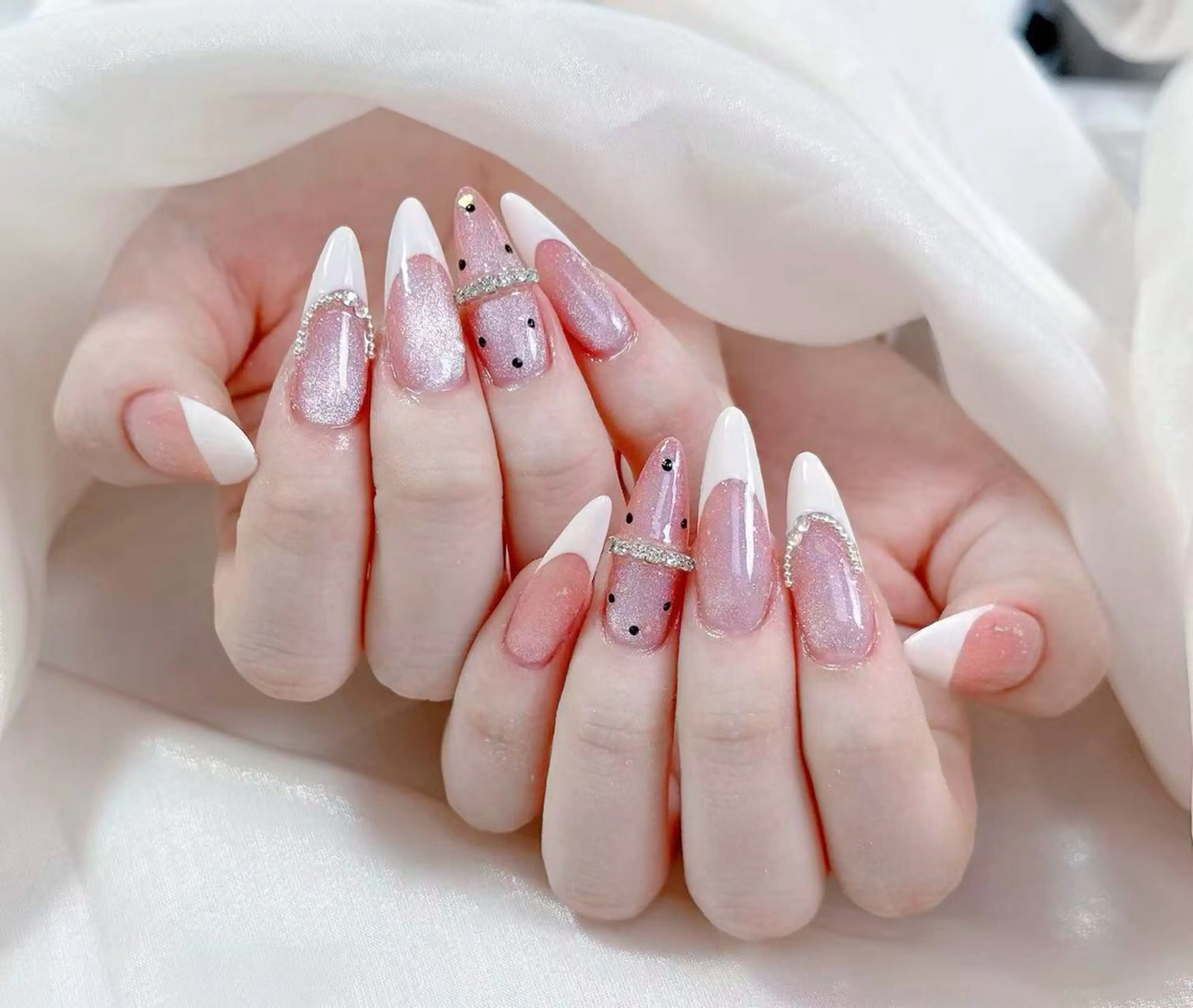 【チップ長さ出し】持ち込みデザイやり放題（初回ソフトジェルオフ無料/ケア込み）の写真