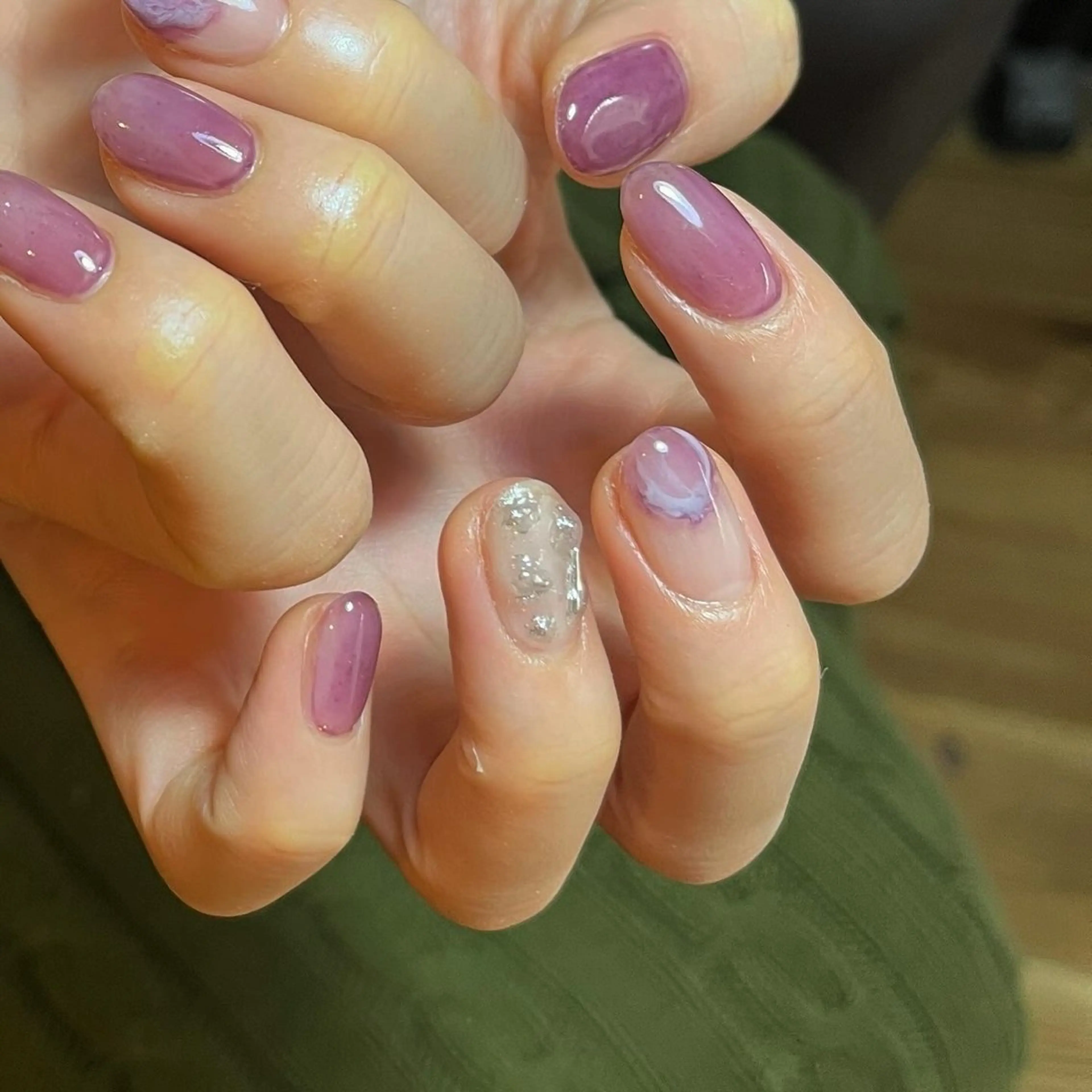 ネイル クリアネイル パープル フリーランス¨̮⃝ ネイリストOKADAのネイルデザイン