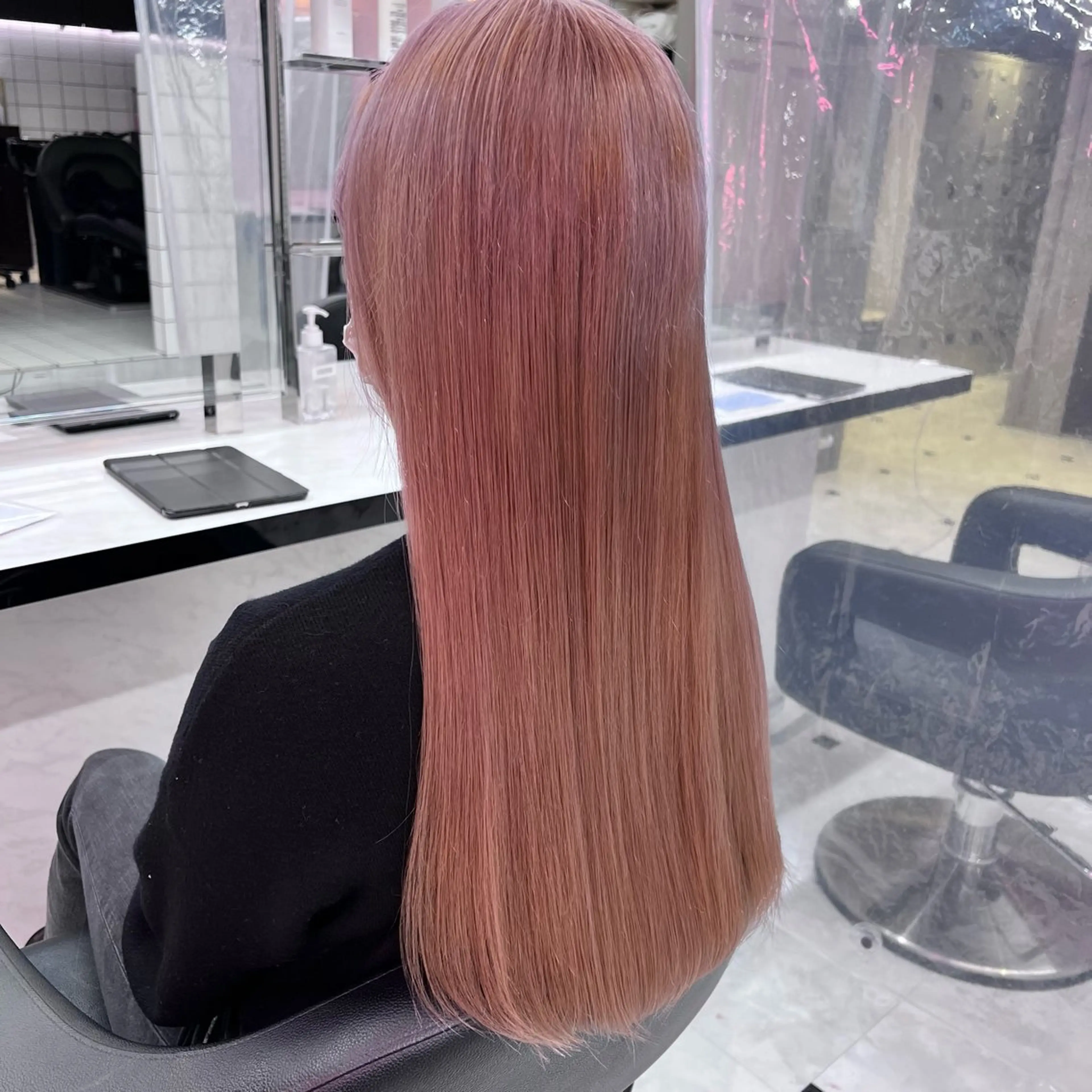 ミディアム カラー ヘアアレンジ ピンクカラー 💕上野美容師☁ ブリーチ💖サワのヘアスタイル