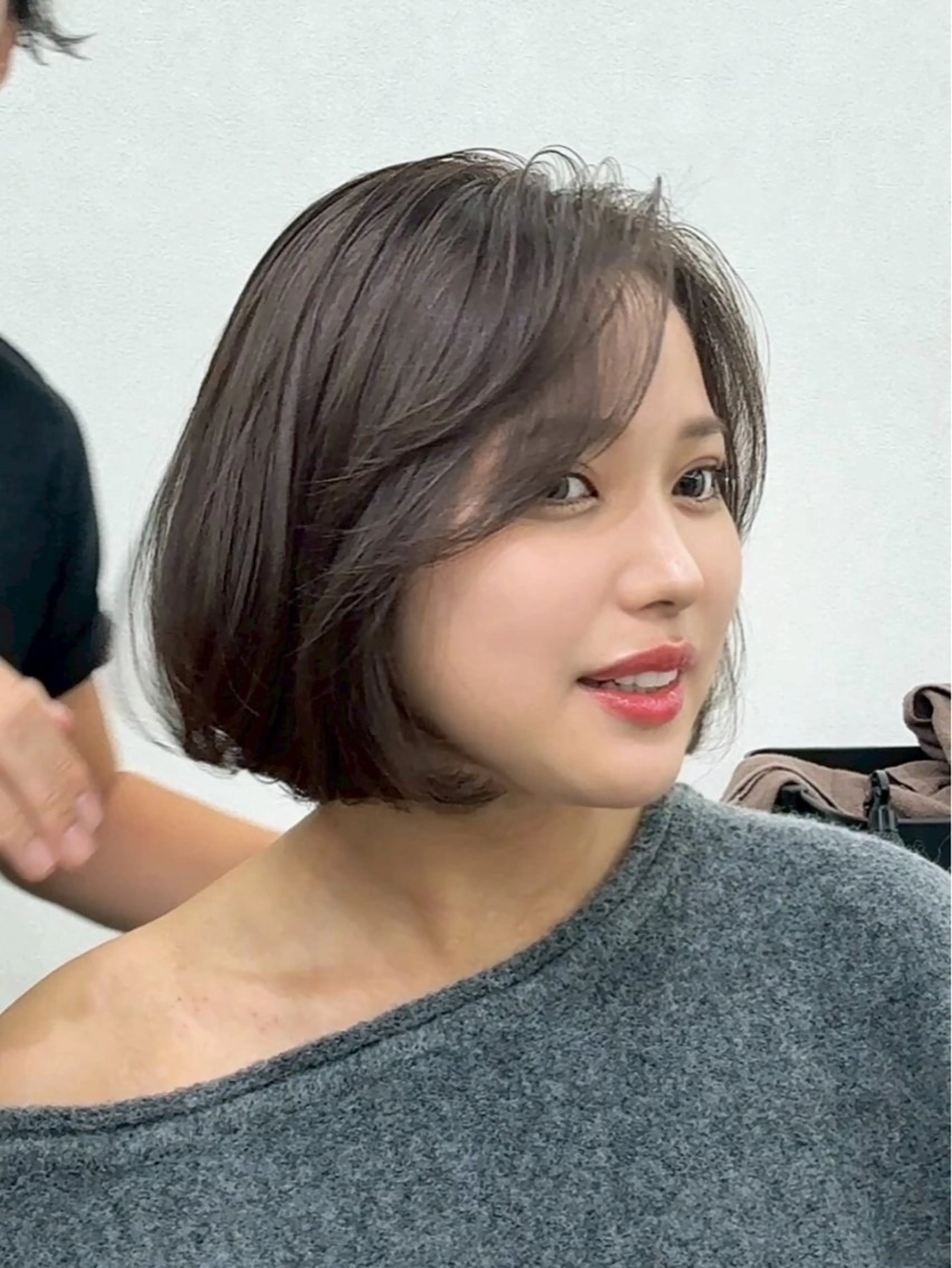 ショート ボブレイヤー ボブ レイヤーカット 溝口 開世のヘアスタイル