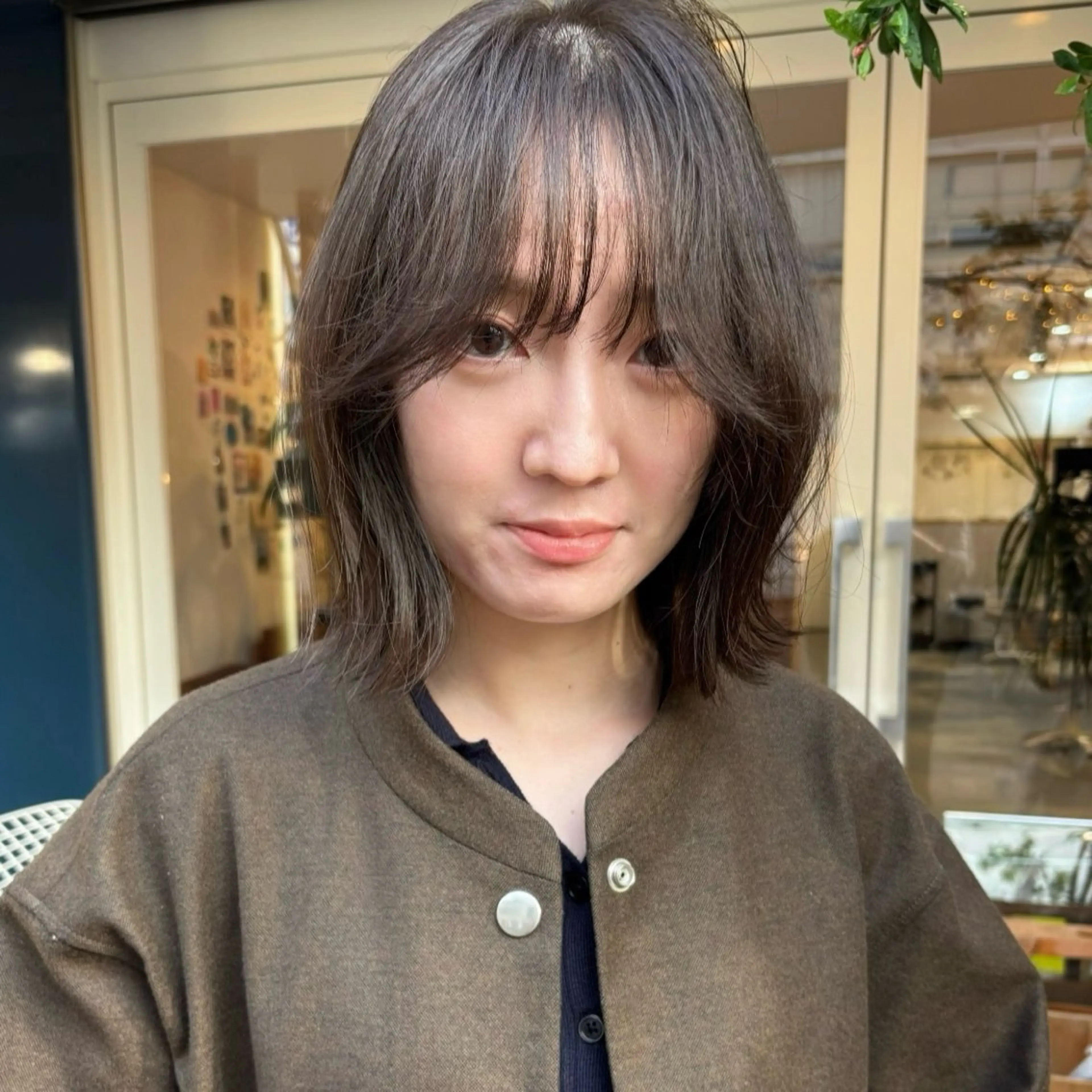 「髪のダメージが気になる方へ」カットカラー毛髪再生バイカルテTRの写真