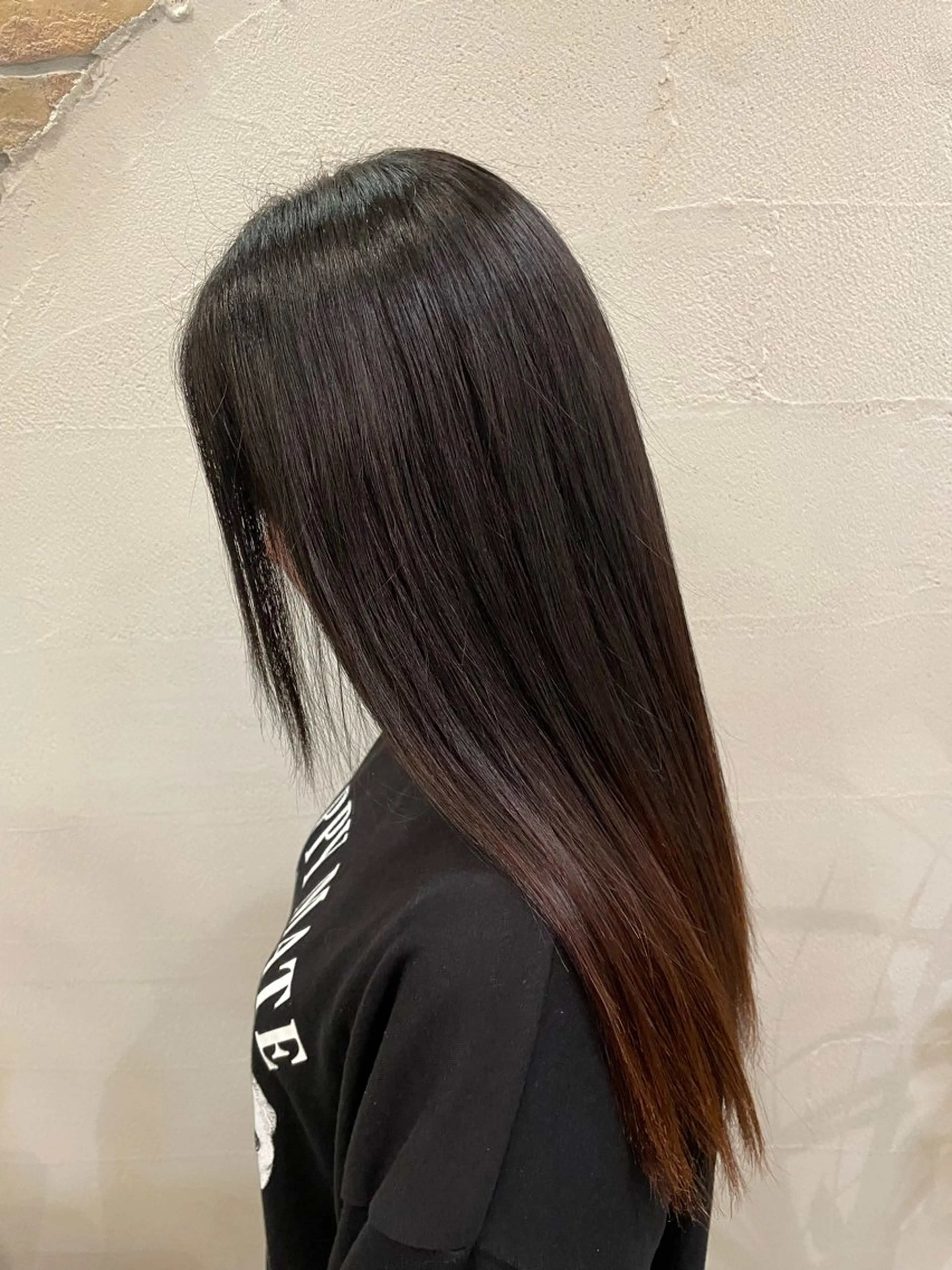 ロング パーマ 縮毛矯正 トリートメント ヘアセット 韓国風🇰🇷レイヤ ーKEI🇰🇷のヘアスタイル