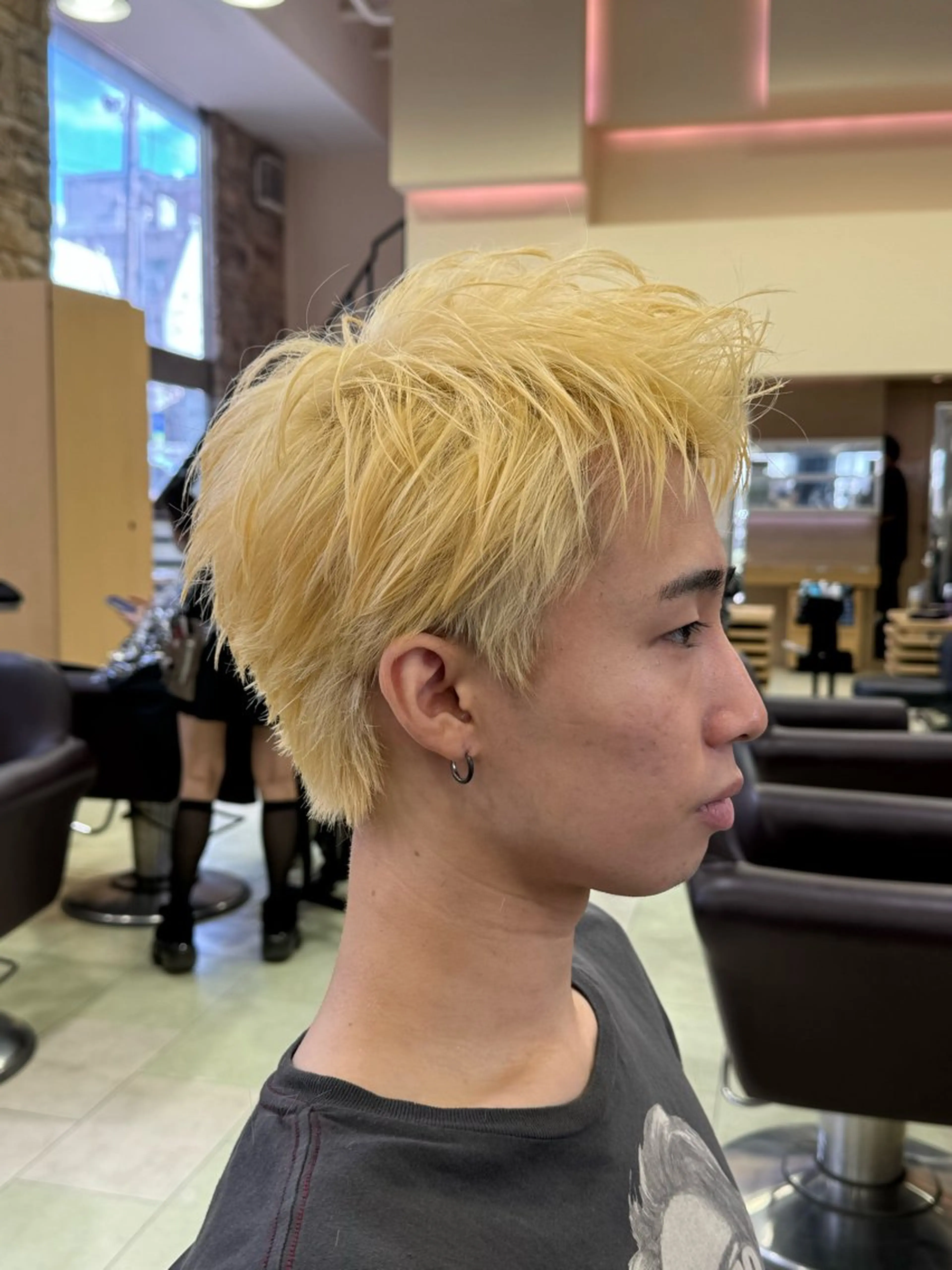 ショート カラー メンズ カット ヘアカラー レイヤー/センター パート/坂本翔のヘアスタイル