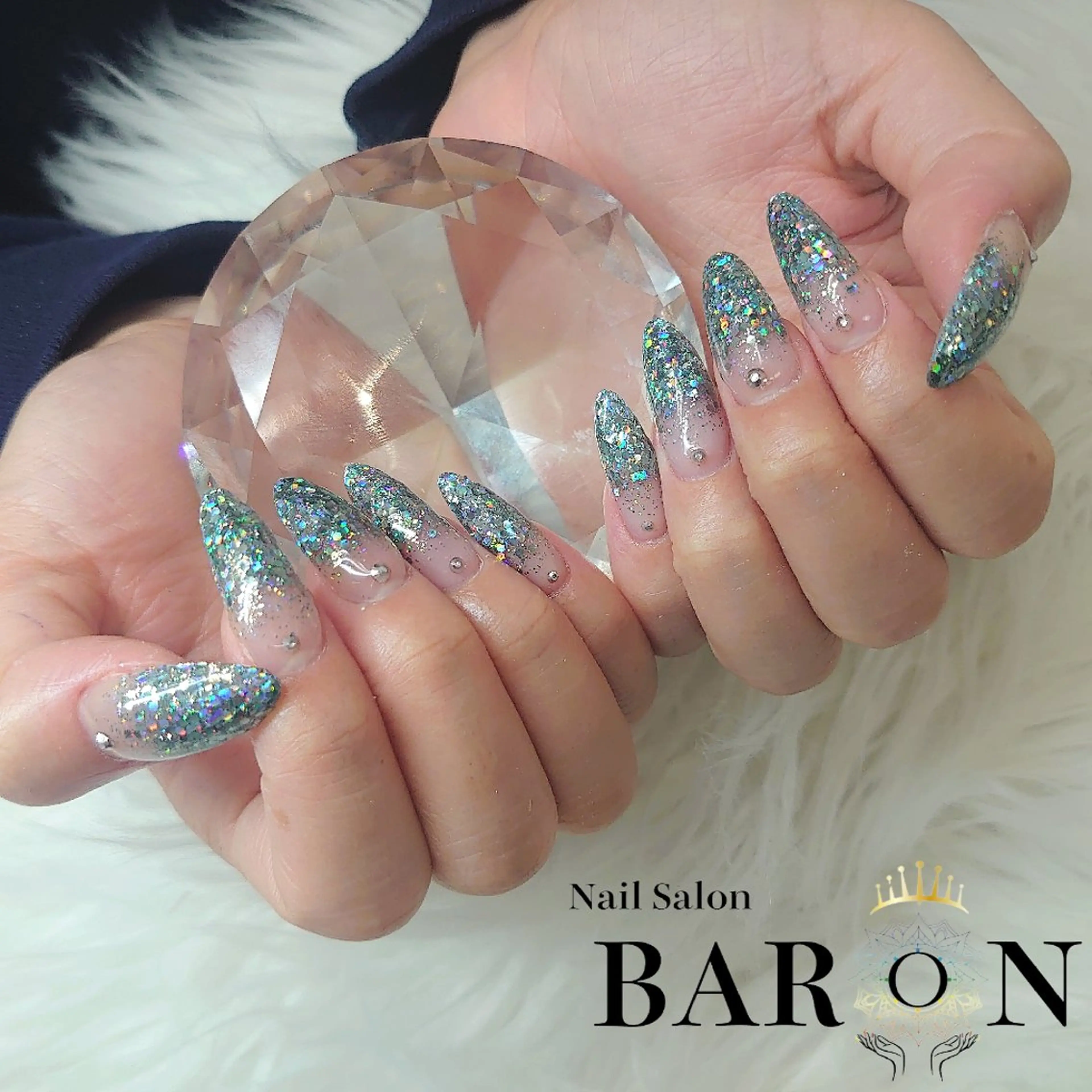 ネイル グラデーション ラメ(グリッター) ラメグラデーション スカルプネイル ハンドネイル ♛BARON♛ AOIのネイルデザイン
