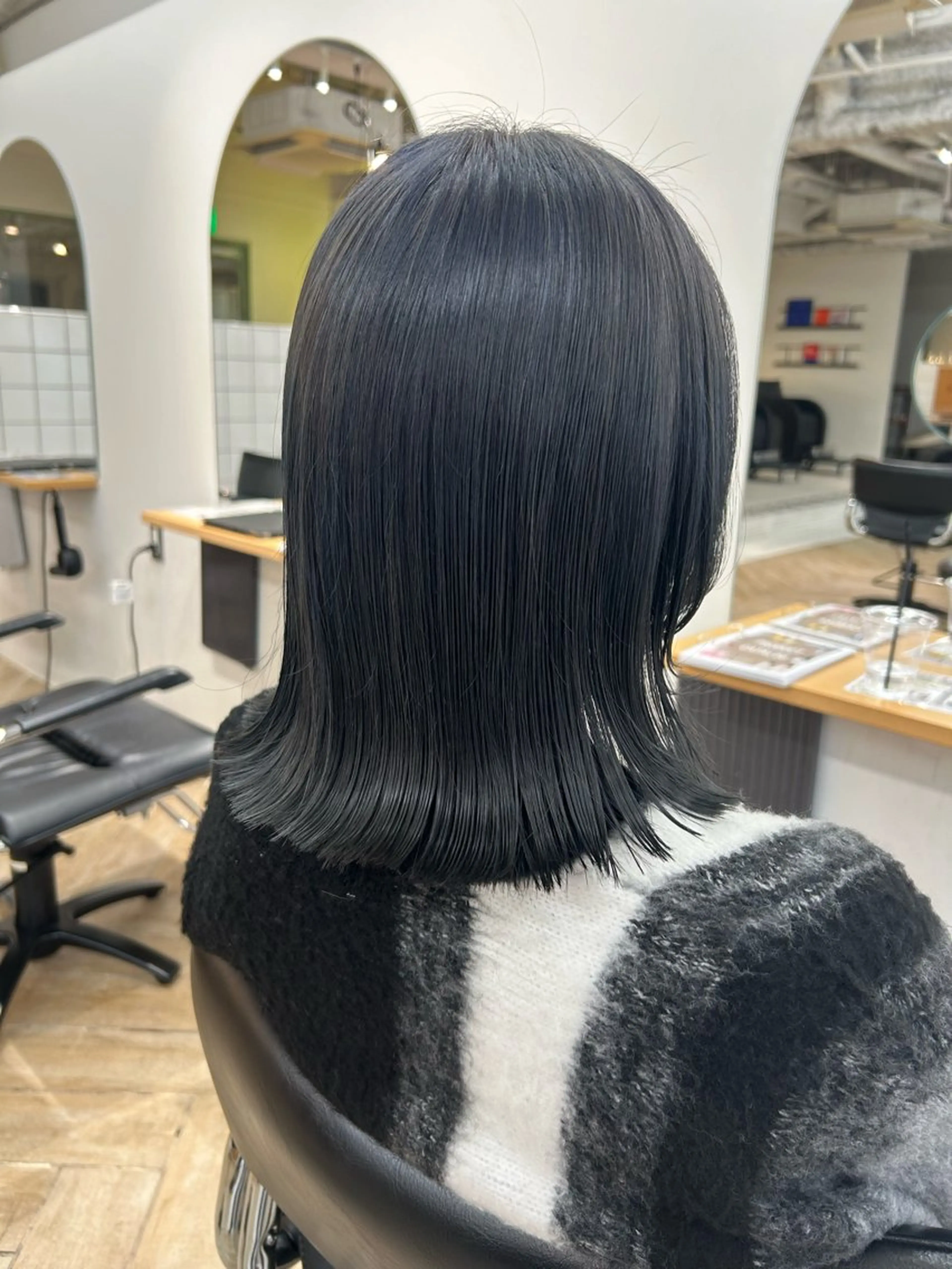 ミディアム カラー ヘアカラー トリートメント ベージュ/ダブルカラ ー/新潟駅/青柳萌果のヘアスタイル