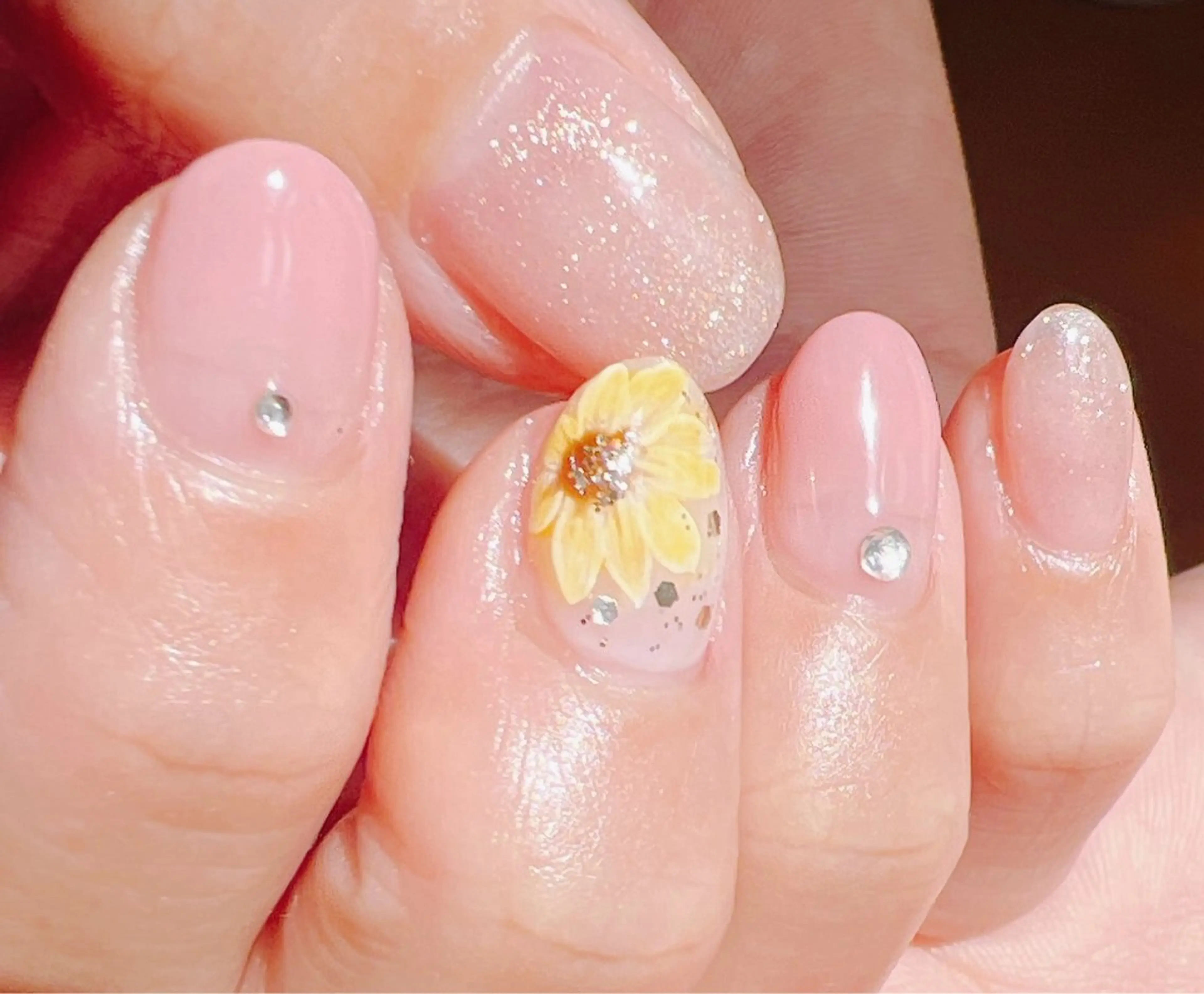 ネイル Emi lyのネイルデザイン