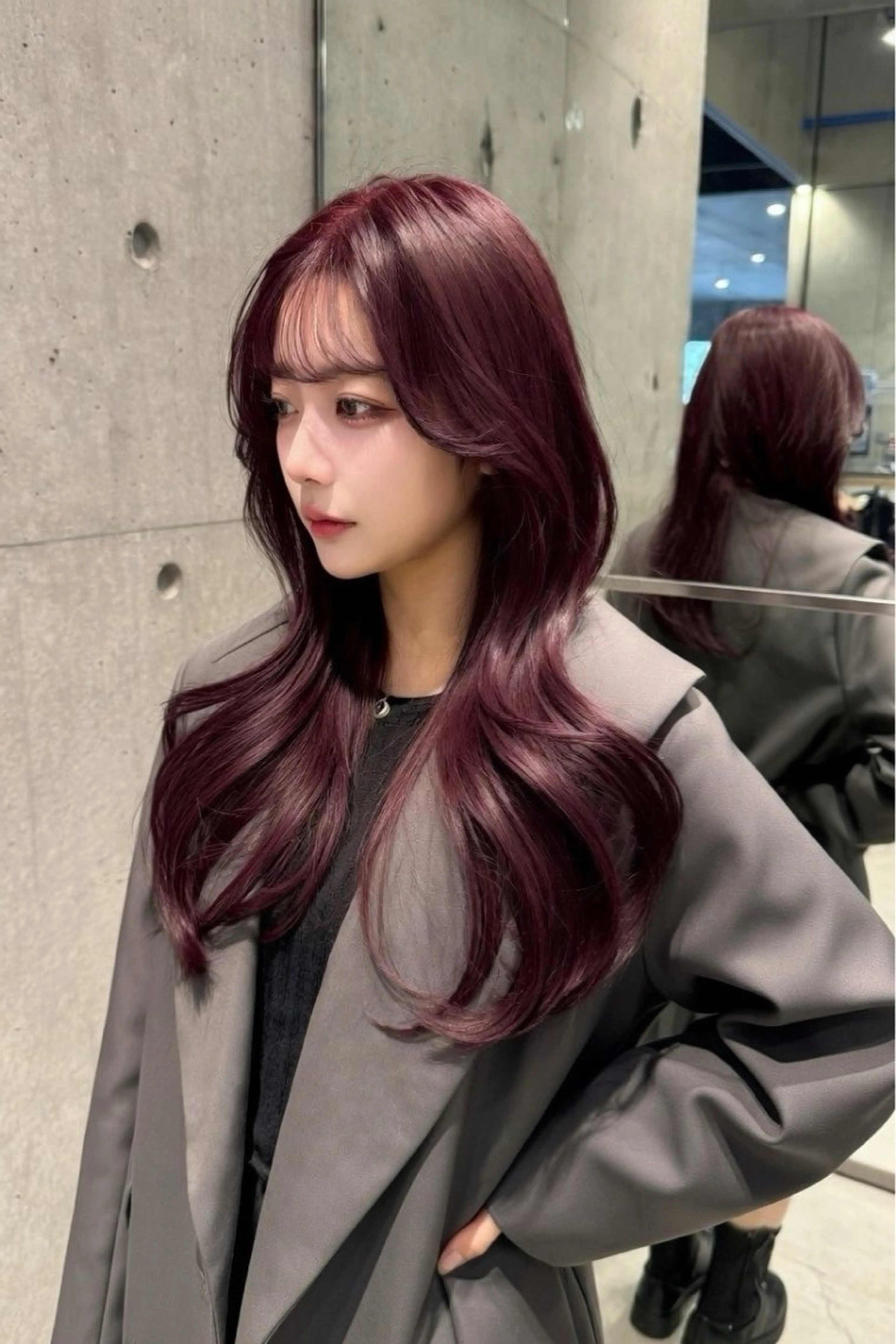ロング カラー レッドカラー ヘアカラー トリートメント 成城美容室 YOSHIMURAのヘアスタイル