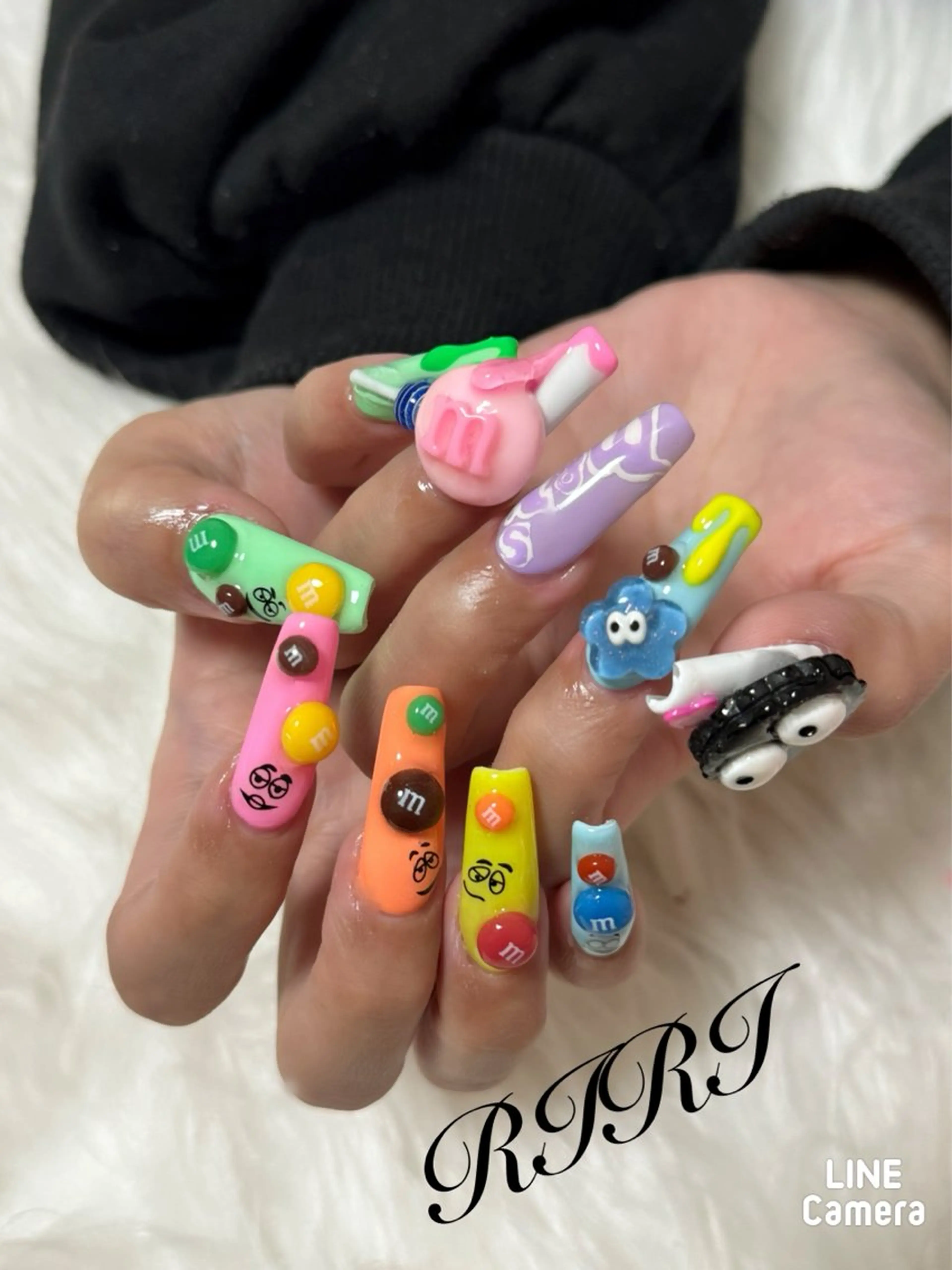 ネイル ジェルネイル ロングネイル スカルプネイル シンプルネイル バレンタイン ハンドネイル riri オーナーのネイルデザイン