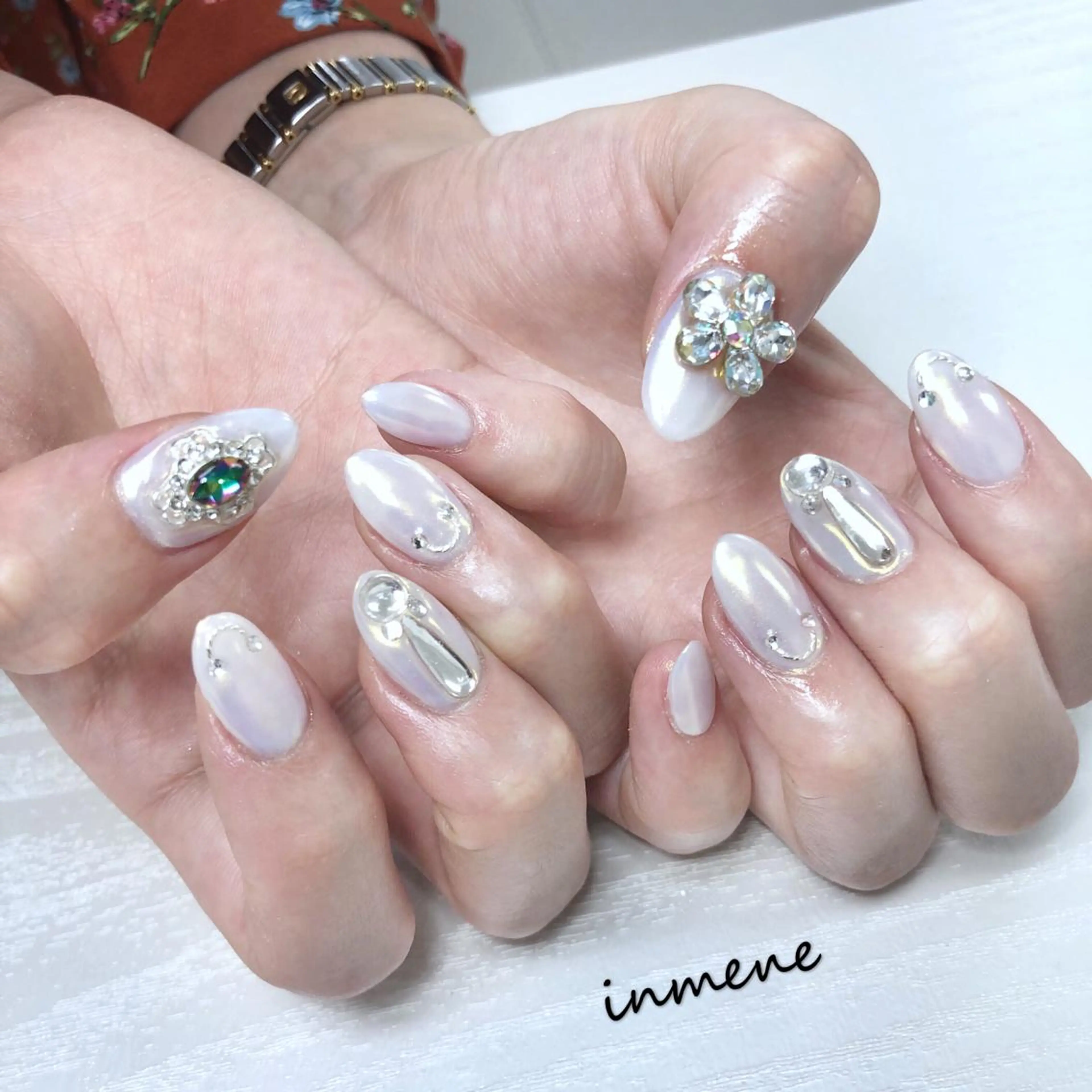 ネイル ハンドネイル IN MENEのネイルデザイン