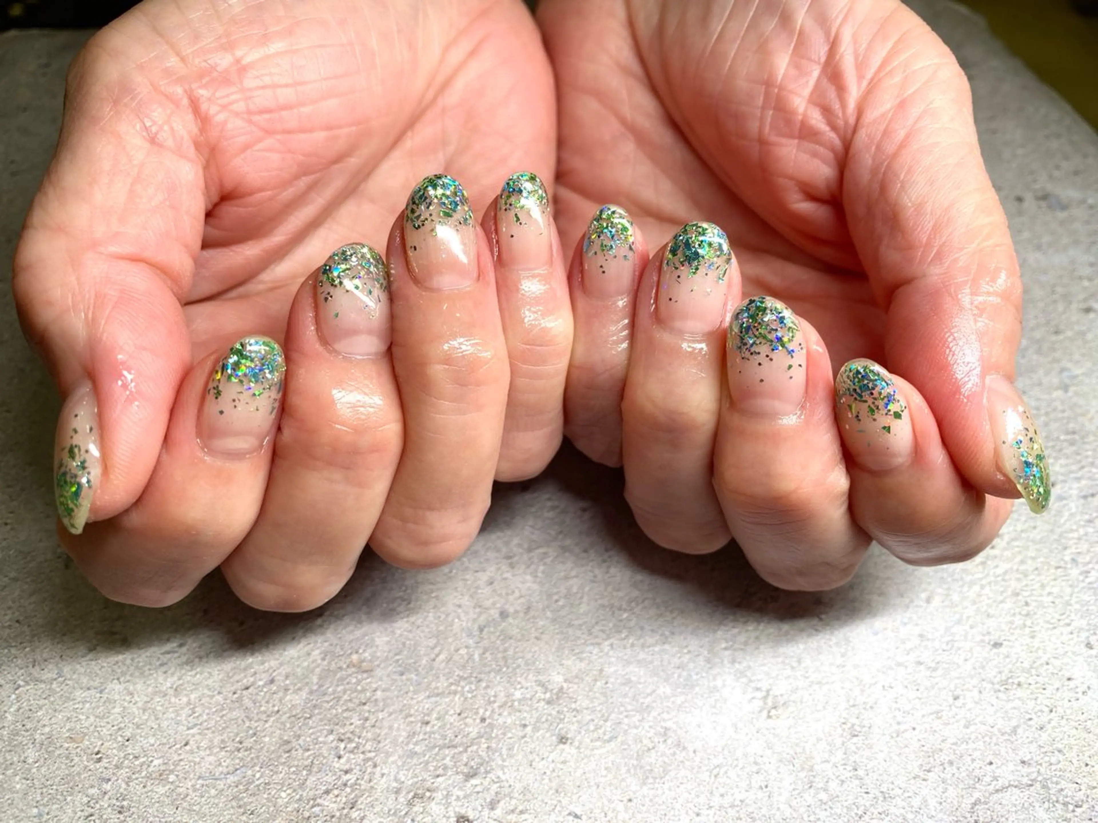 ネイル Latour onagiのネイルデザイン