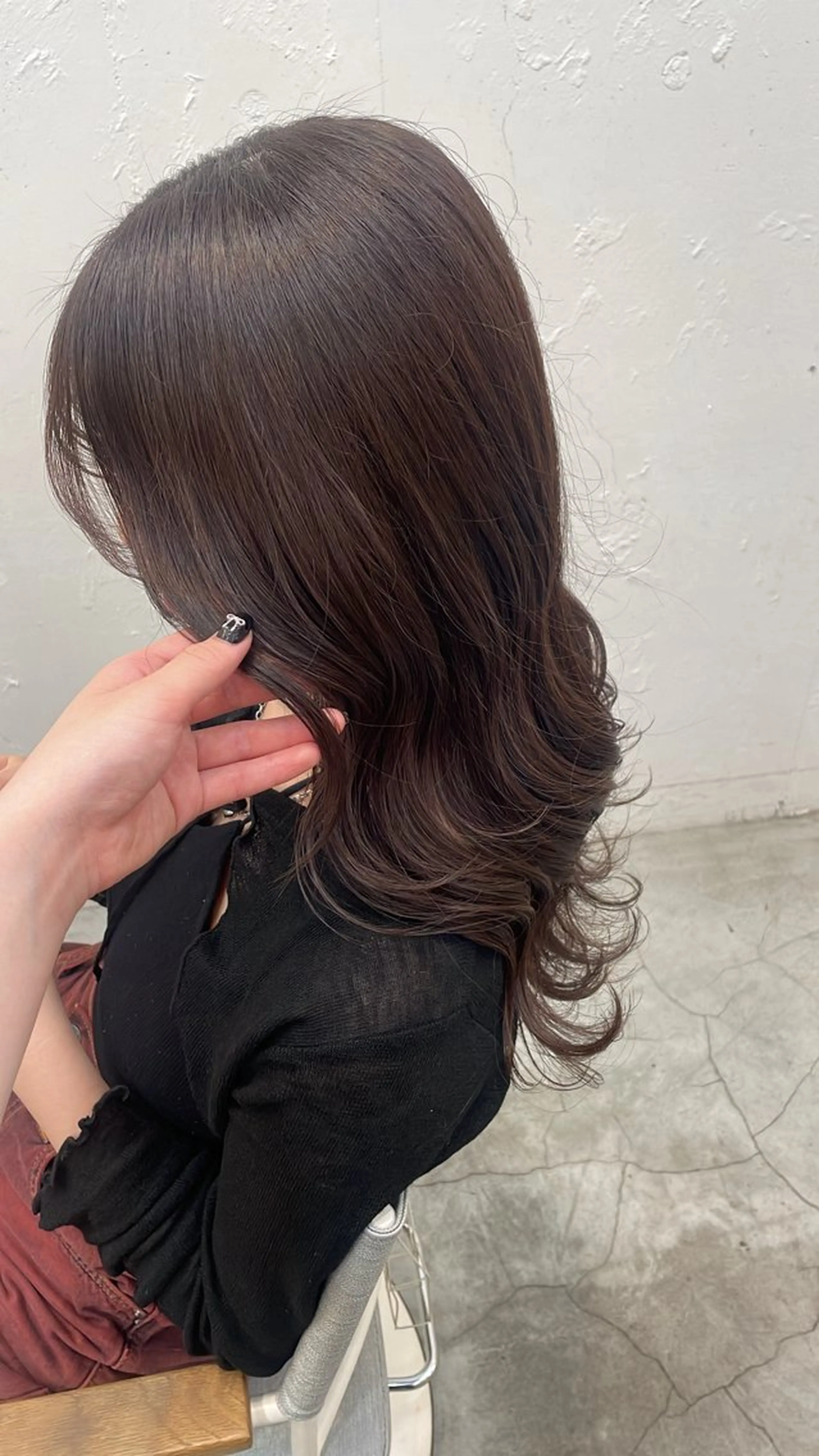 ロング カラー ナカノユウ/本厚木/ レイヤーカットのヘアスタイル