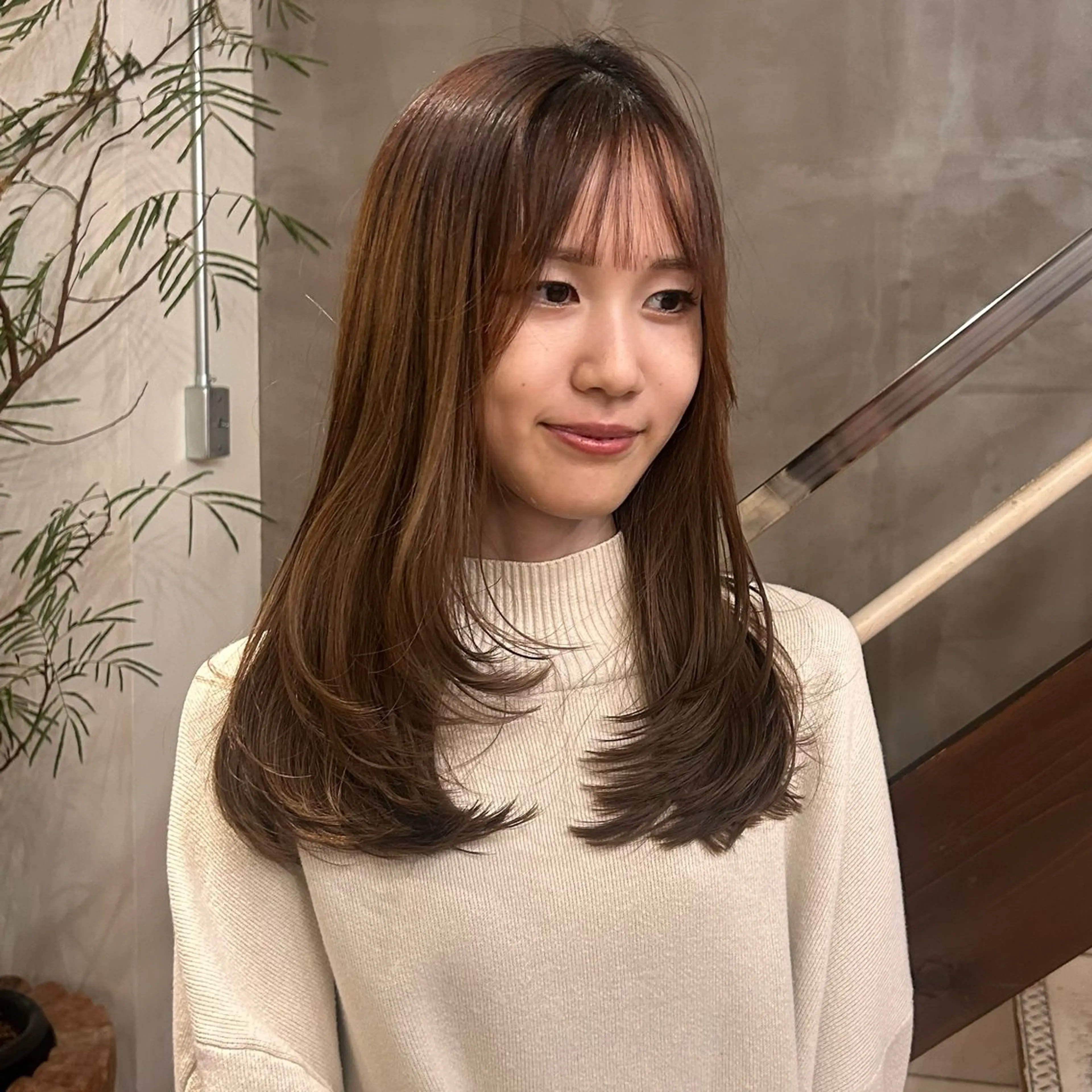 セミロング レイヤーカット🌟 きだに りののヘアスタイル