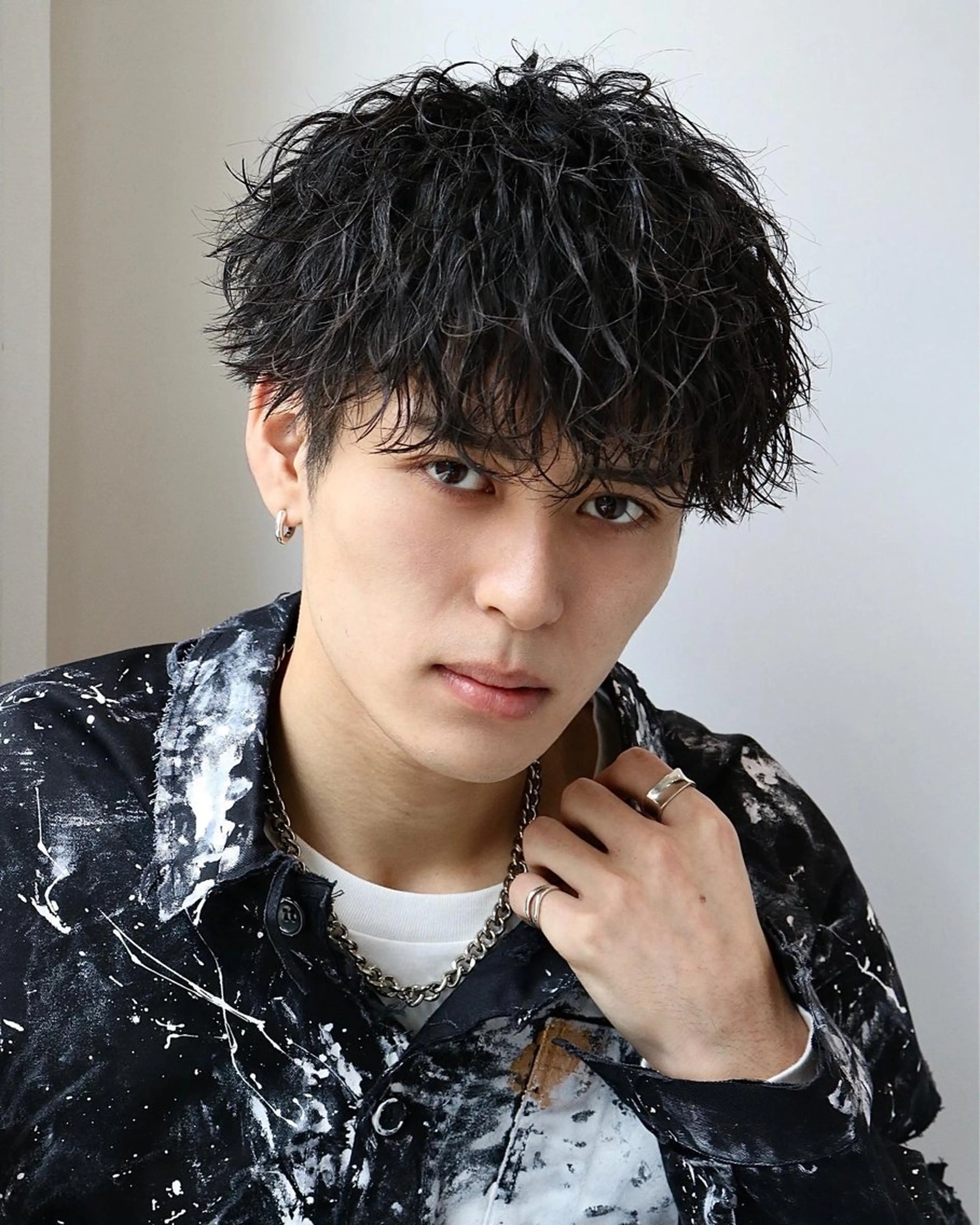 ミディアム パーマ ヘアアレンジ メンズ ミディアムパーマ メンズパーマ 波巻きパーマ 竹内 奨のヘアスタイル