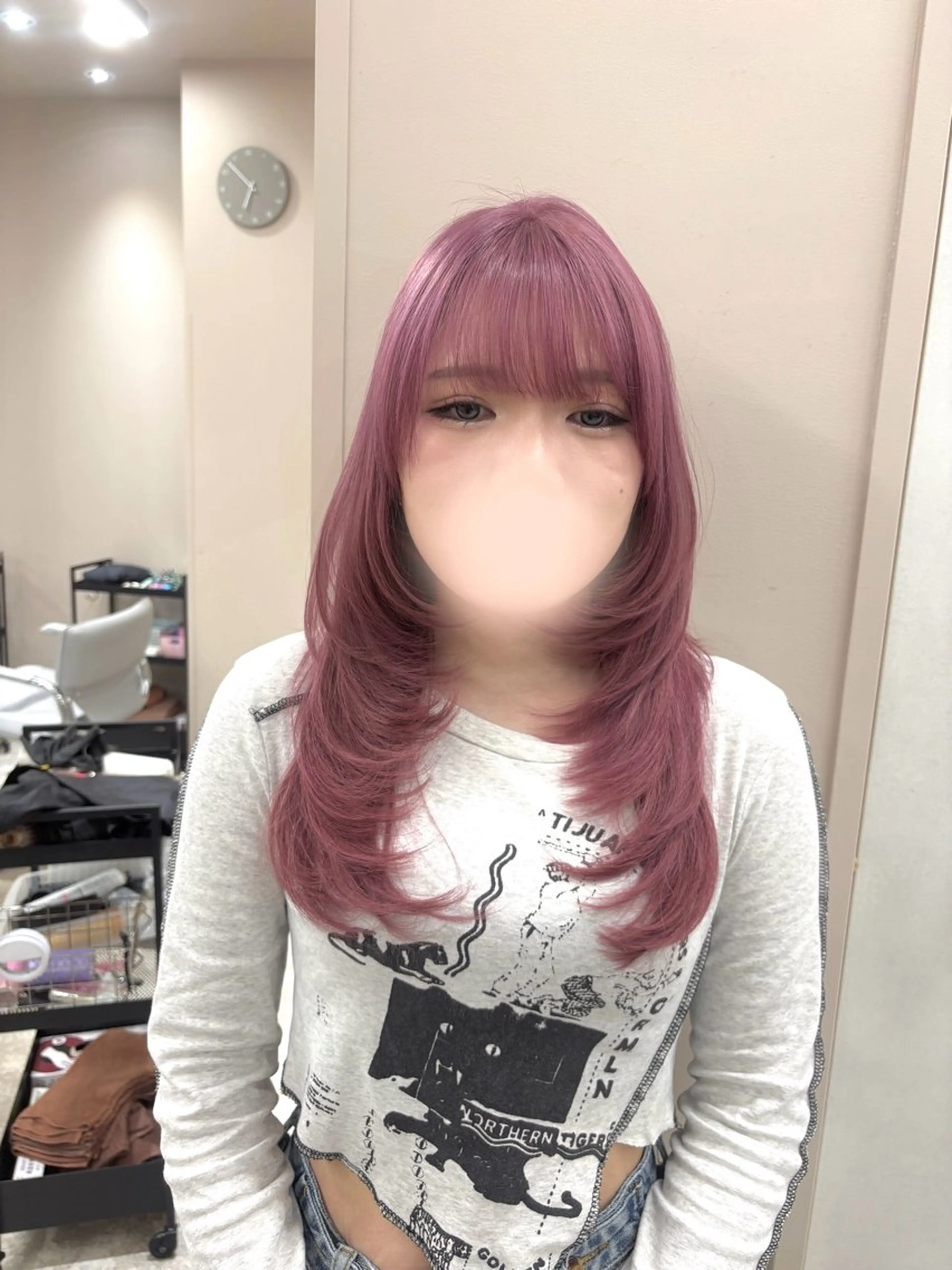 ロング レイヤーカット カット ヘアカラー コトネ🫧 韓国風レイヤーカットのヘアスタイル