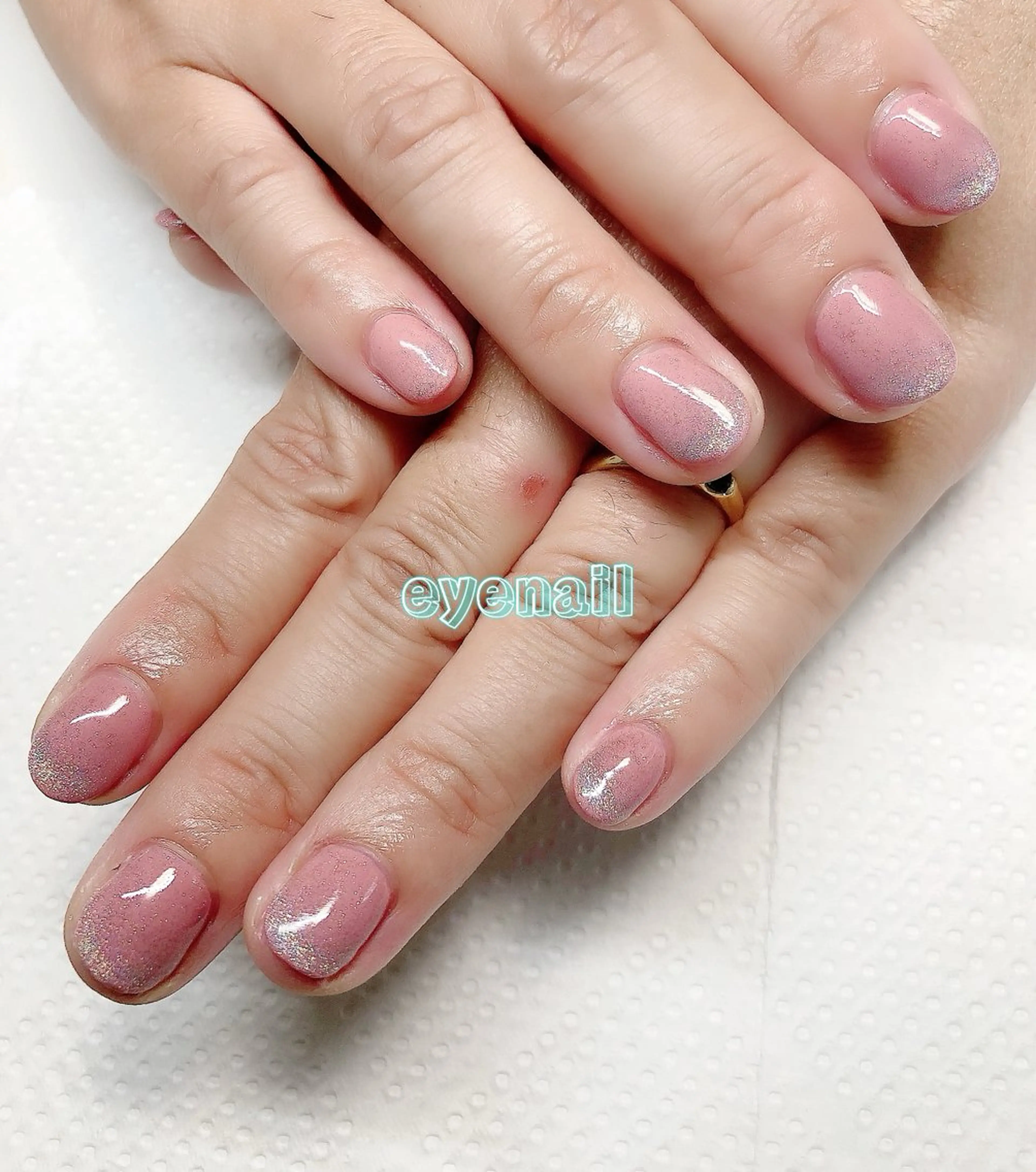 ネイル アートネイル ラメ(グリッター) Eye nailのネイルデザイン