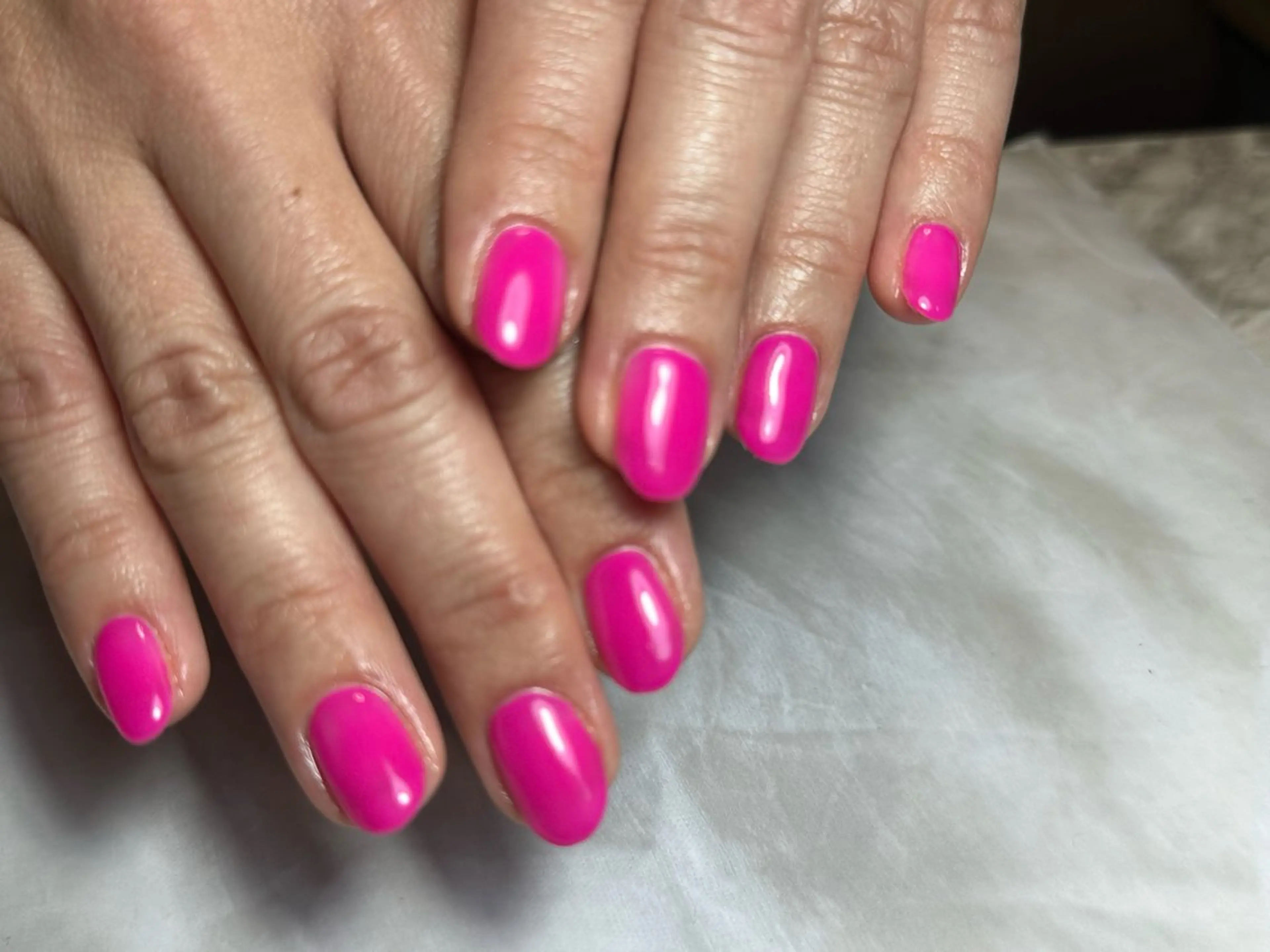 ネイル ハンドネイル ハンドケア 究極の ワンカラー専門店のネイルデザイン