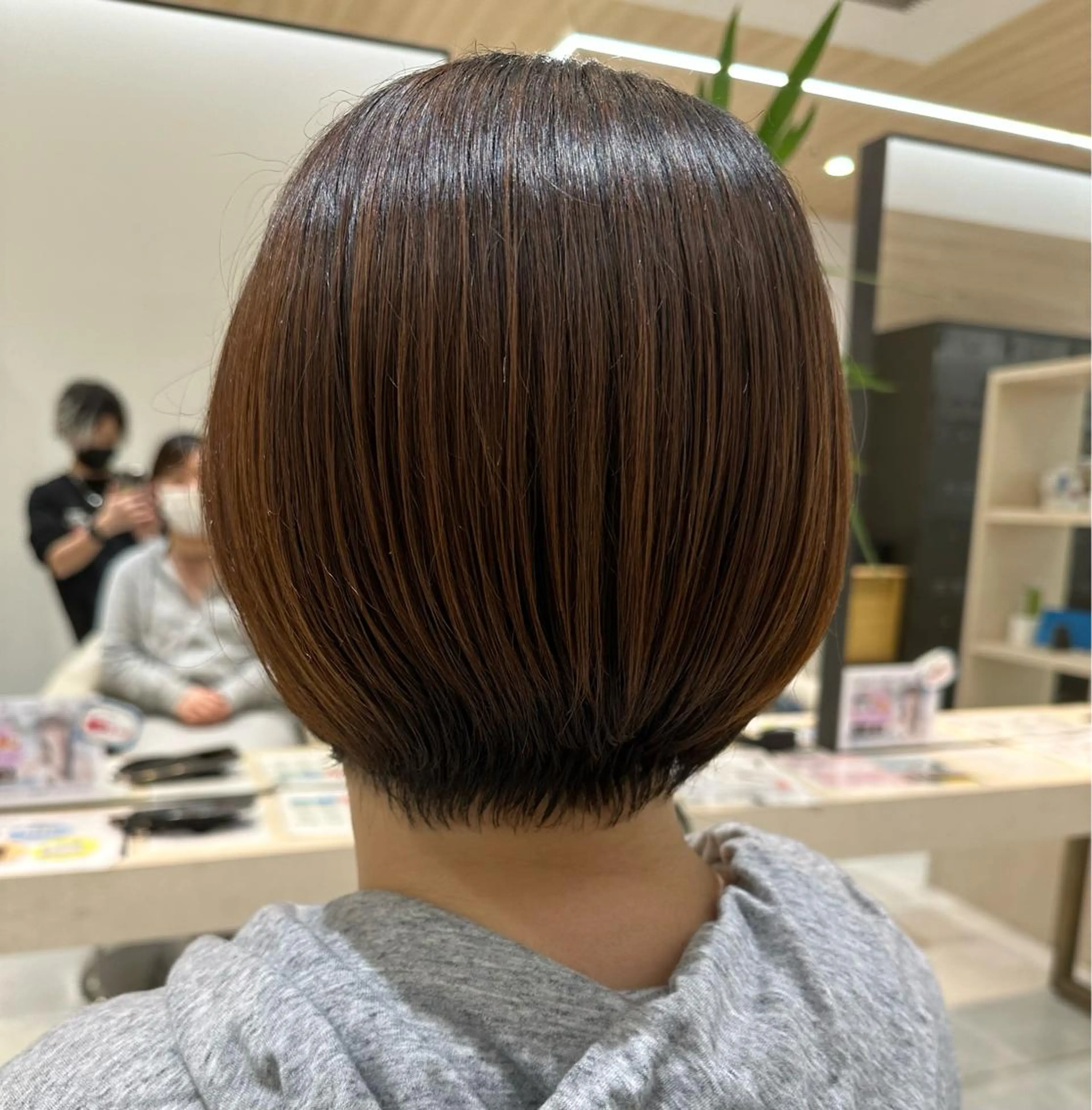 ショート 神田 桃菜のヘアスタイル