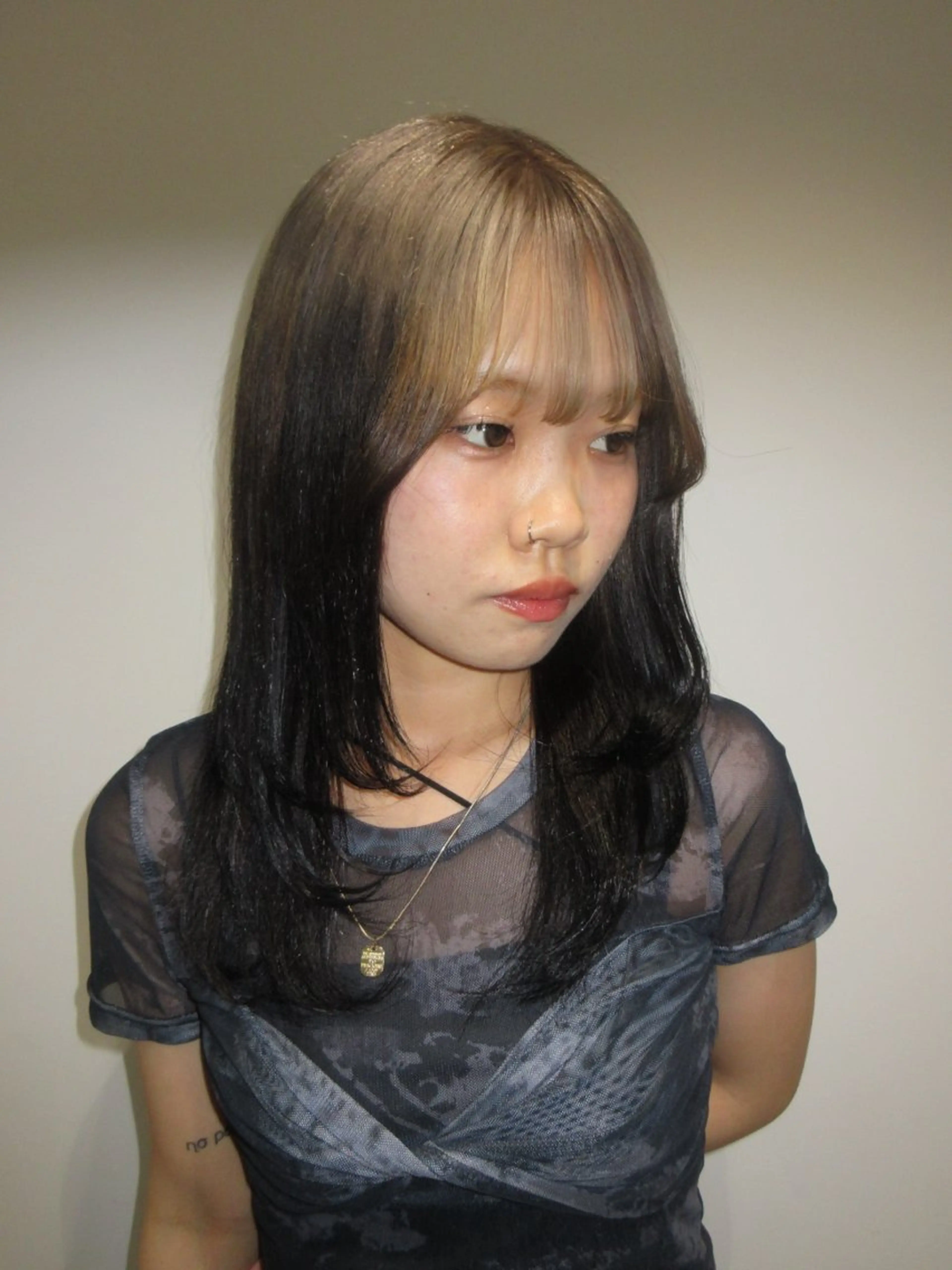 セミロング カラー 似合わせスタイル☁️ 堀内志茉🍀のヘアスタイル